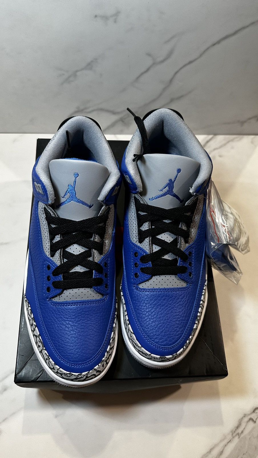 Jordan Brand Jordan 3 Retro Size US 9 / EU 42 - 3 Thumbnail