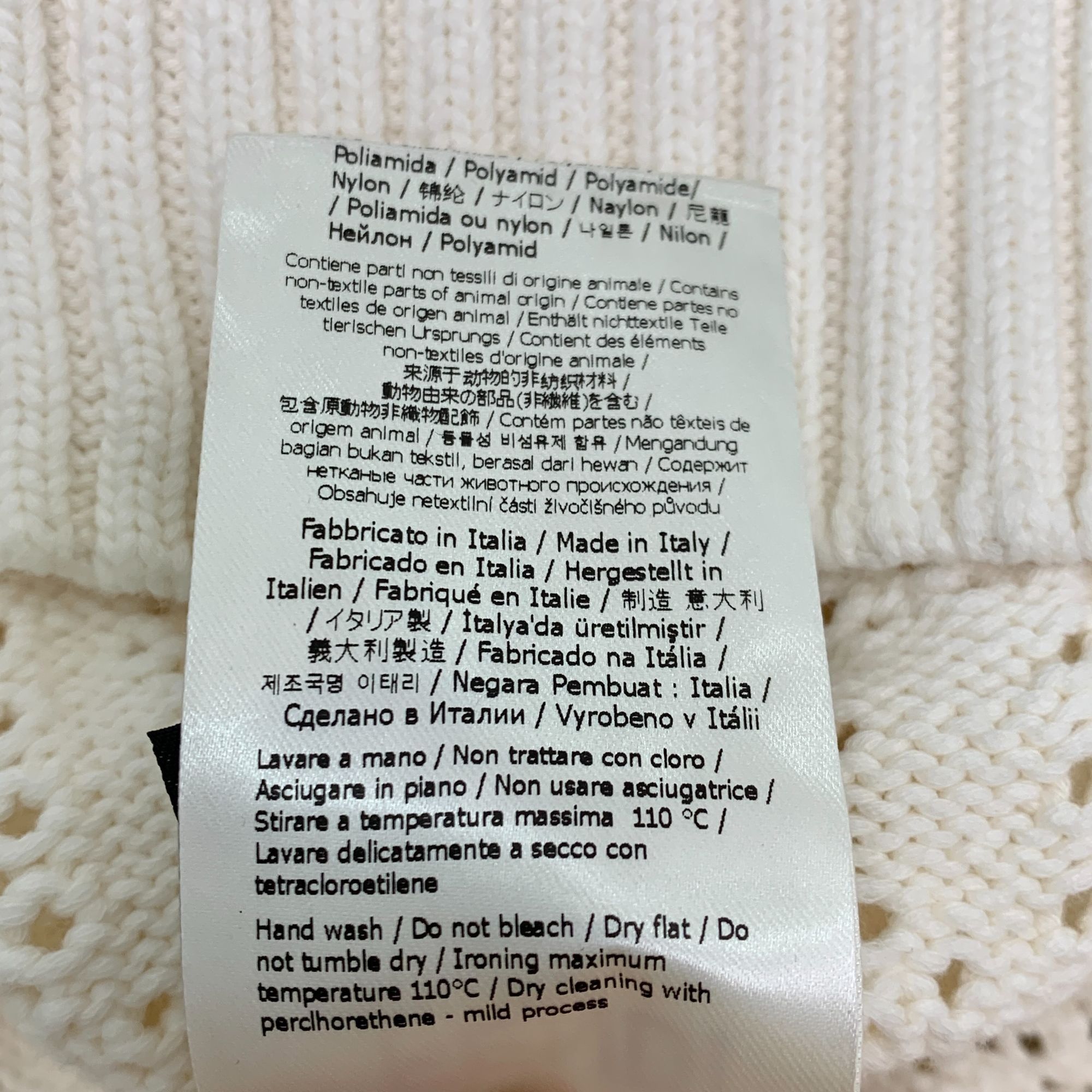 Fendi Fendi White Logo Cut-Out Cotton Knit Cardigan (Size 42) Size M / US 6-8 / IT 42-44 - 3 Thumbnail