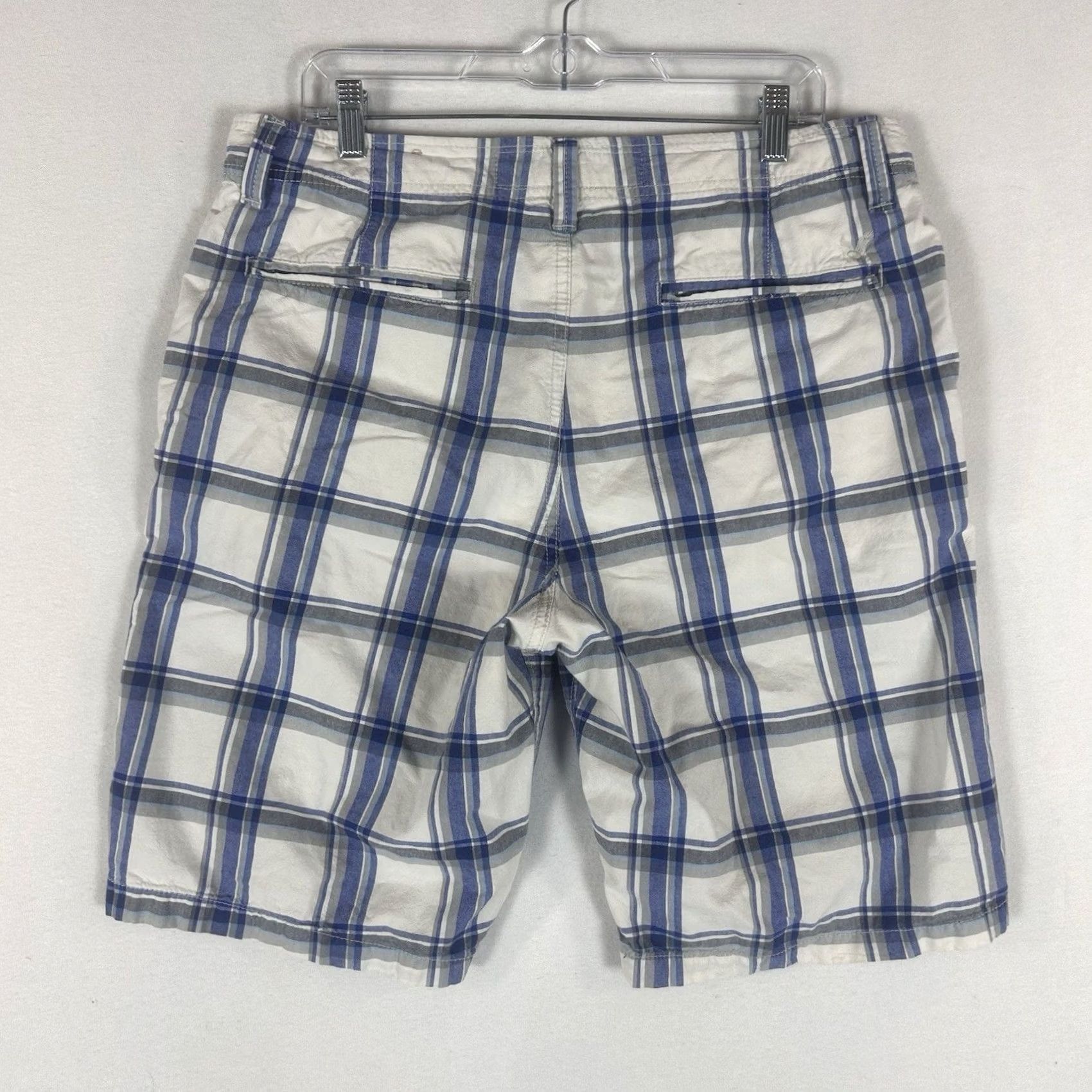 American Eagle Outfitters American Eagle Outfitters Longboard Shorts Mens 33 White Plaid Flat Front Classic Chino Casual 33 in Inseam 11 in (AEO) Size US 33 - 5 Thumbnail