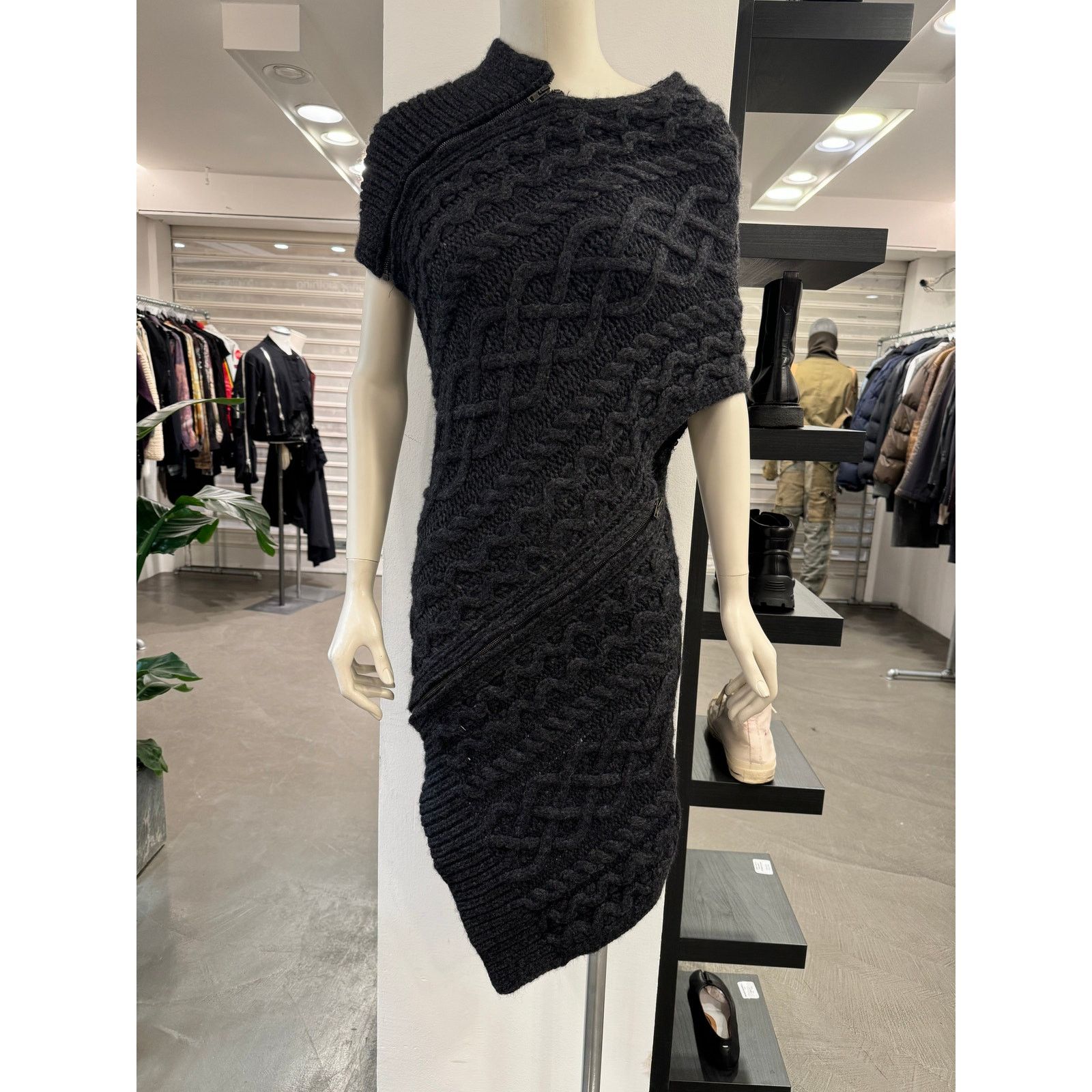 Maison Margiela A/W 2012 Maison Margiela tornado knit dress Size M / US 6-8 / IT 42-44 - 1 Thumbnail