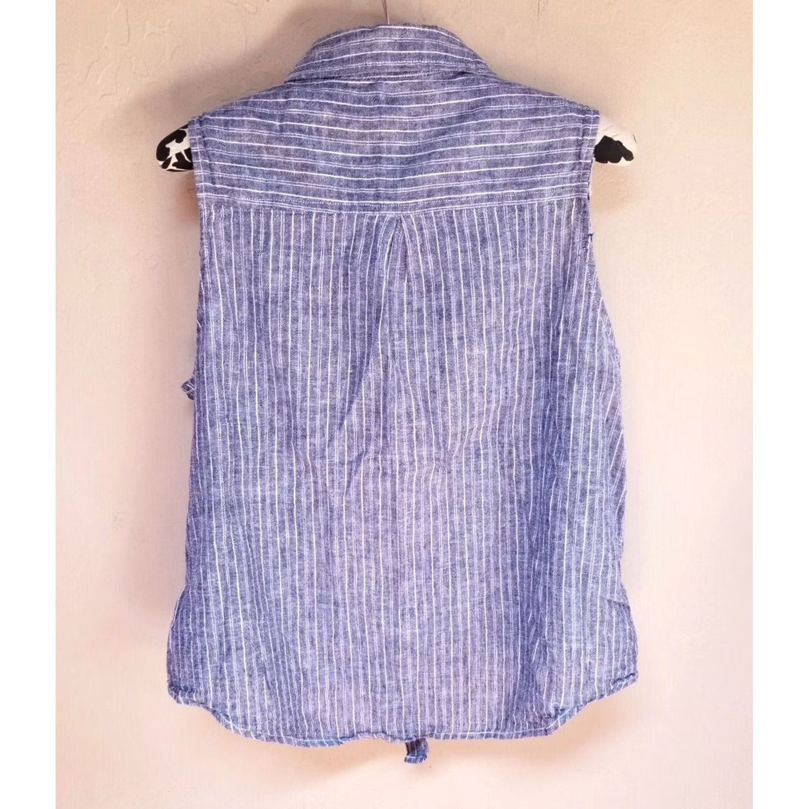 Vintage BeachLunchLounge Blue Striped Sleeveless Button-Up Top Large Size L Casual Size L / US 10 / IT 46 - 2 Thumbnail