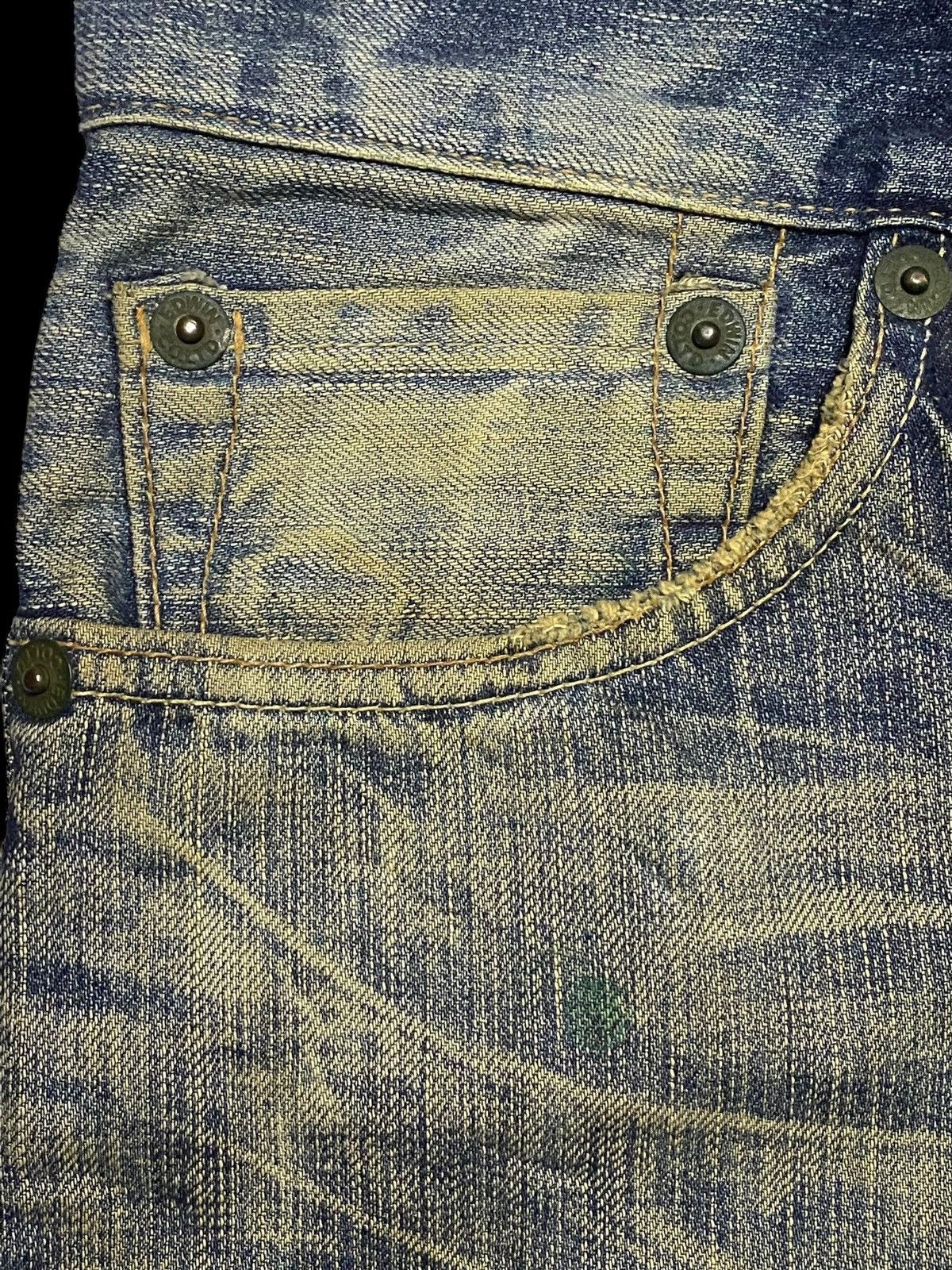 Edwin Vintage Edwin Blue Trip Grunge Distressed Loose Jeans Size US 33 - 11 Thumbnail