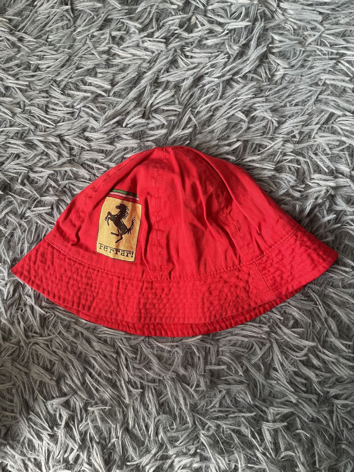 Ferrari × Formula 1 × Vintage Ferrari 90s vintage Formula 1 racing bucket hat Size ONE SIZE - 8 Thumbnail