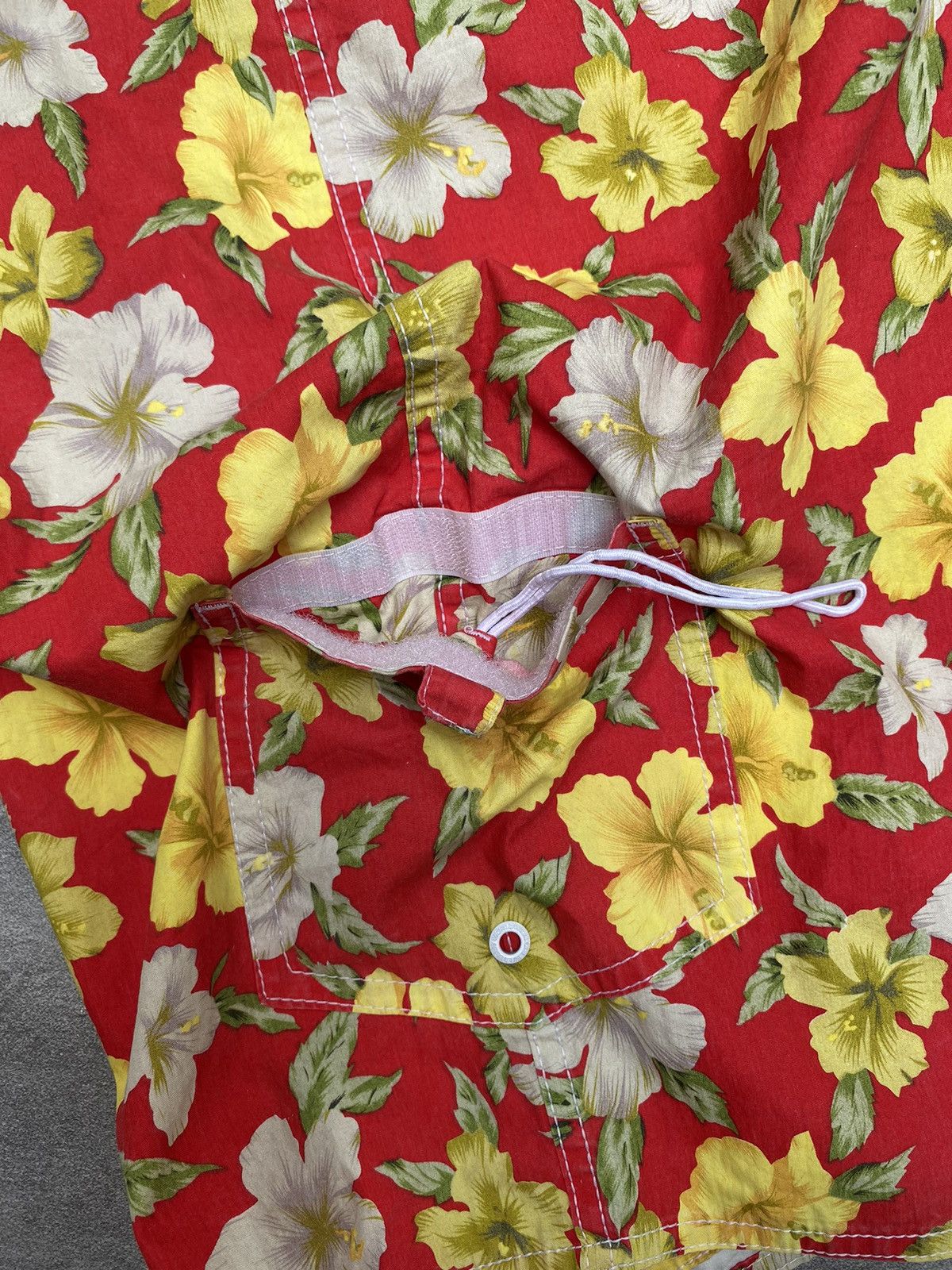 Stussy × Vintage Vintage Stussy Flower Board Short Size US 32 / EU 48 - 5 Thumbnail