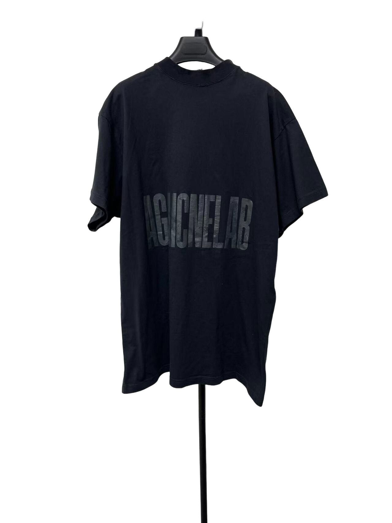 Balenciaga Balenciaga Distressed Logo T-Shirt Size 1 Size US S / EU 44-46 / 1 - 1 Thumbnail