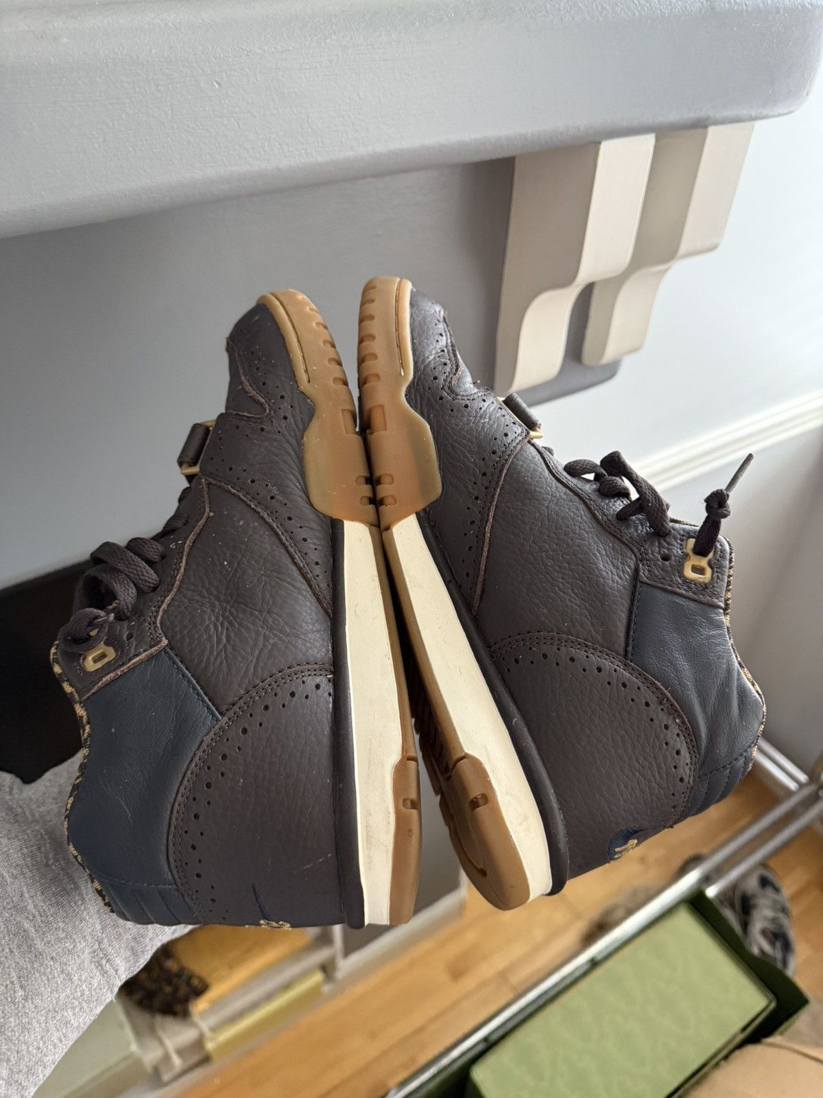 Nike Nike Air Trainer 1 Brogue Size 9.5 607081-200 2013 Size US 9.5 / EU 42-43 - 7 Thumbnail