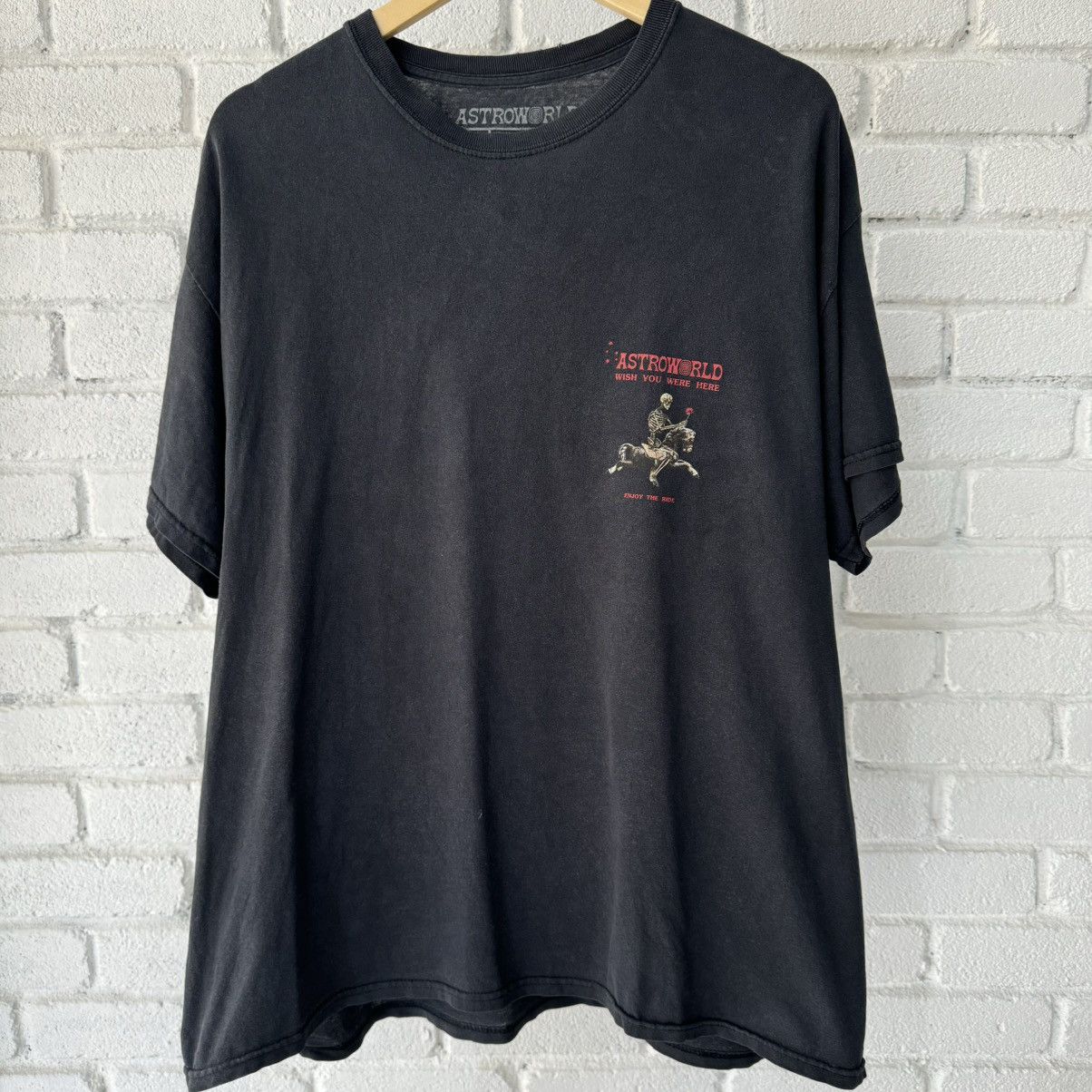 Band Tees × Rap Tees × Travis Scott Travis Scott Astro World Tee Size US XL / EU 56 / 4 - 2 Thumbnail