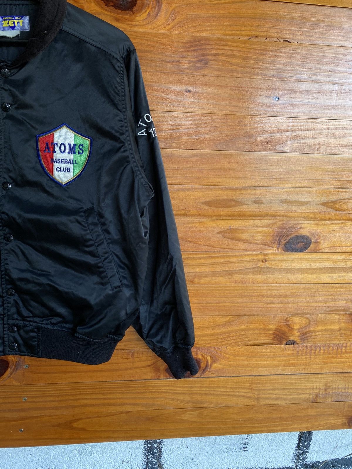 Japanese Brand Vintage ZETT ATOMS Baseball Club Satin Jacket – Japanese Size US M / EU 48-50 / 2 - 6 Thumbnail