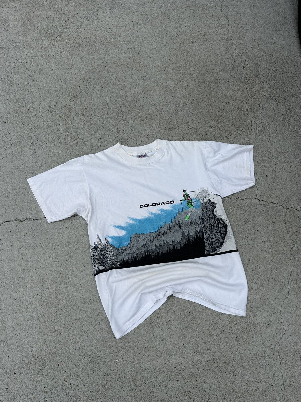 Vintage Vintage Skiing wrap around tee Size US XL / EU 56 / 4 - 2 Thumbnail