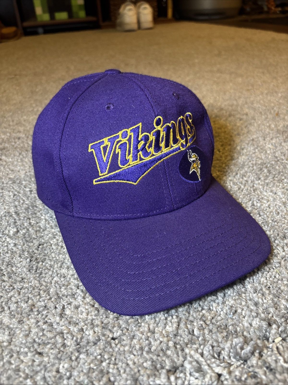NFL Vintage Minnesota Vikings SnapBack Hat NFL Twins Enterprise Size ONE SIZE - 1 Thumbnail