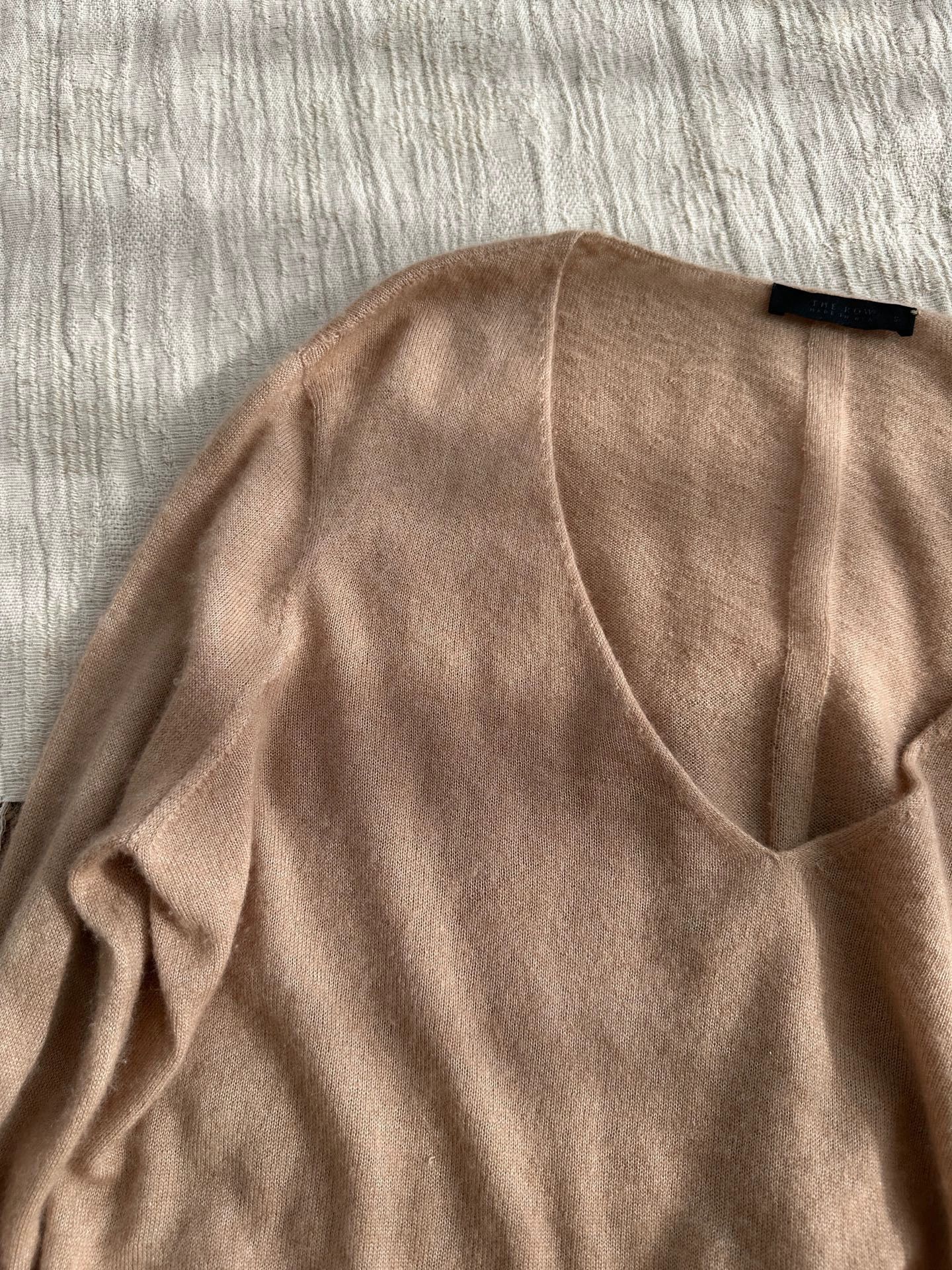The Rolling Stones THE ROW V-neck long sleeve knit women's tan S Size S / US 4 / IT 40 - 8 Thumbnail