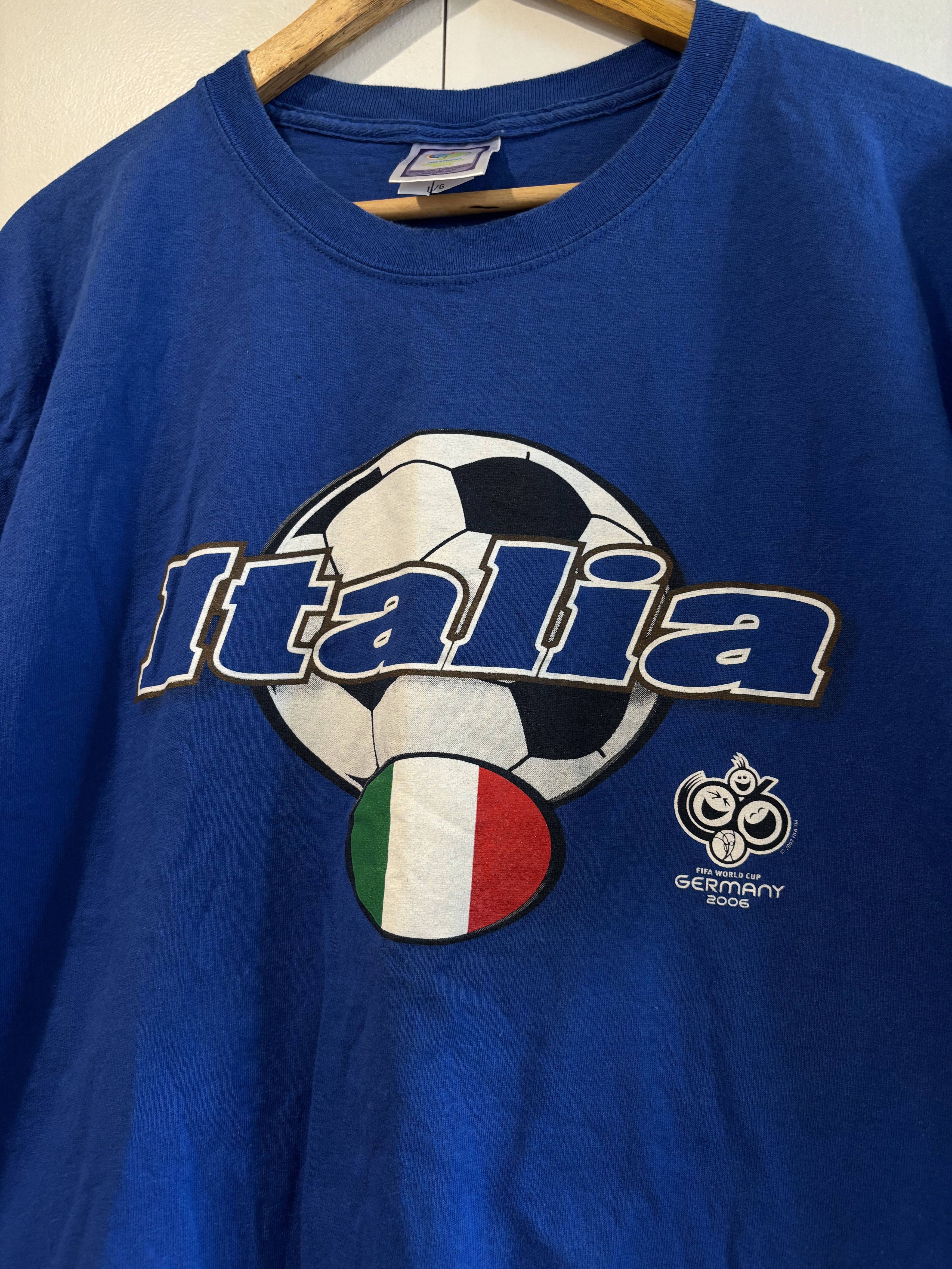 Vintage Vintage 2006 World Cup Team Italy T Shirt (Dated 2002) Size US L / EU 52-54 / 3 - 1 Thumbnail