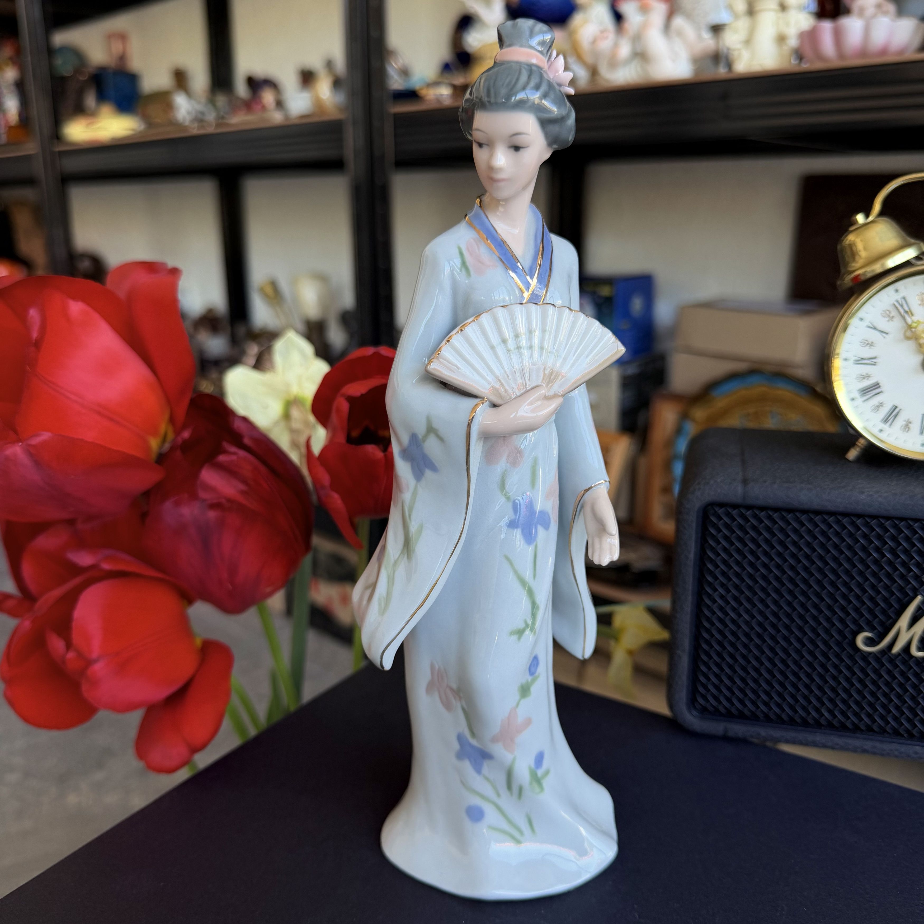 Vintage Pavone Porcelain Japanese Lady Geisha Figurine Fan Italian Size ONE SIZE - 1 Thumbnail