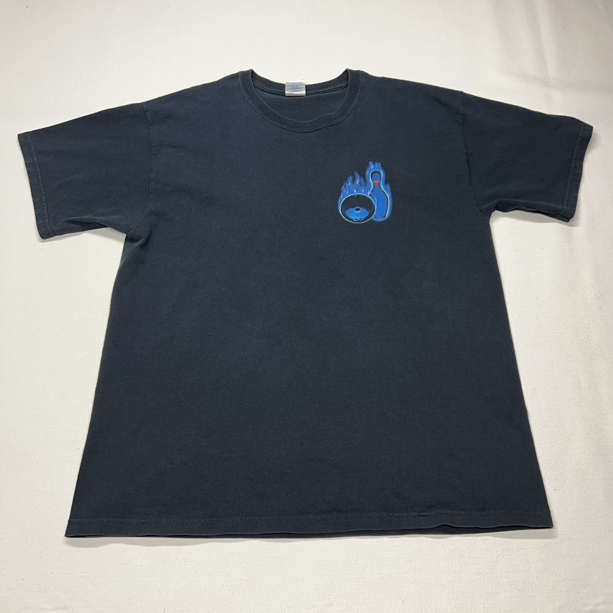Vintage VTG Bowling Flame Tee Shirt Black Pins Fire Short Sleeve Y2K Size US L / EU 52-54 / 3 - 2 Thumbnail
