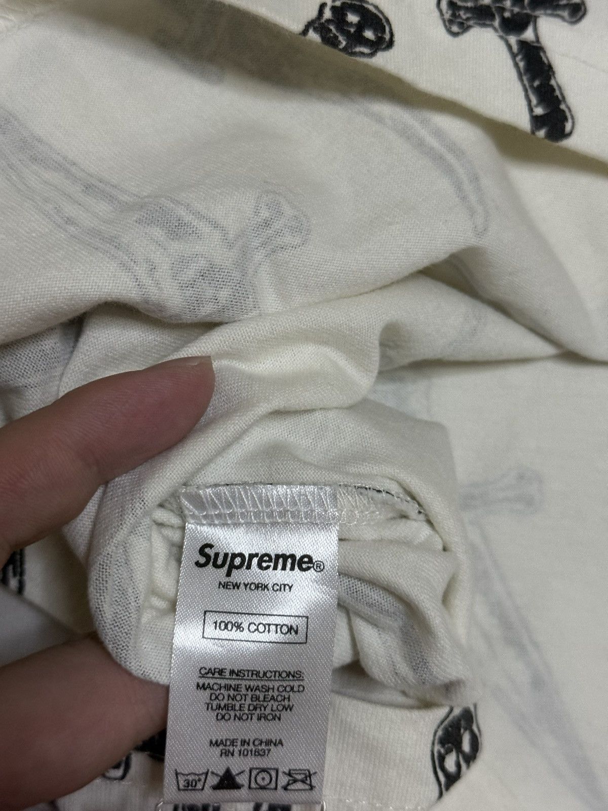 Supreme Supreme knife longsleeve tee T-shirt crew Size US L / EU 52-54 / 3 - 4 Thumbnail