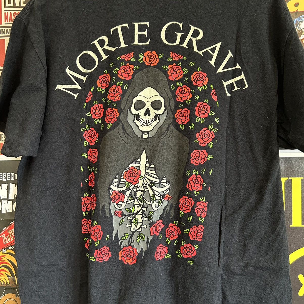 Vintage Vintage Morte Grave Skeleton with Rose T-Shirt Size US M / EU 48-50 / 2 - 2 Thumbnail