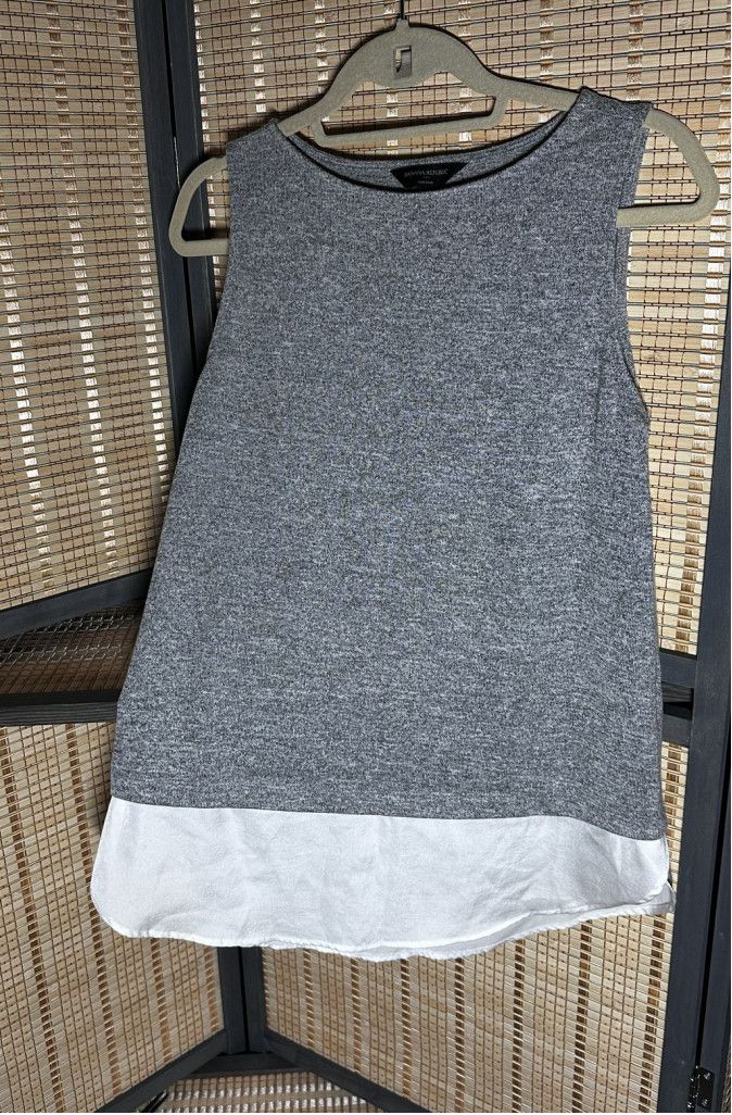 Banana Republic Women's Banana Republic Gray & White Luxespun Tank Top XS Size XS / US 0-2 / IT 36-38 - 1 Thumbnail