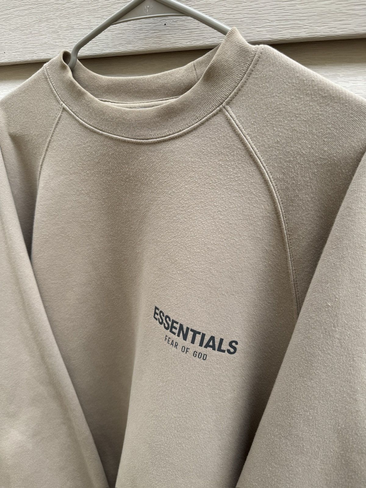 Fear of God Fear of God Essentials Core Collection Tan string Crewneck Size US S / EU 44-46 / 1 - 2 Thumbnail