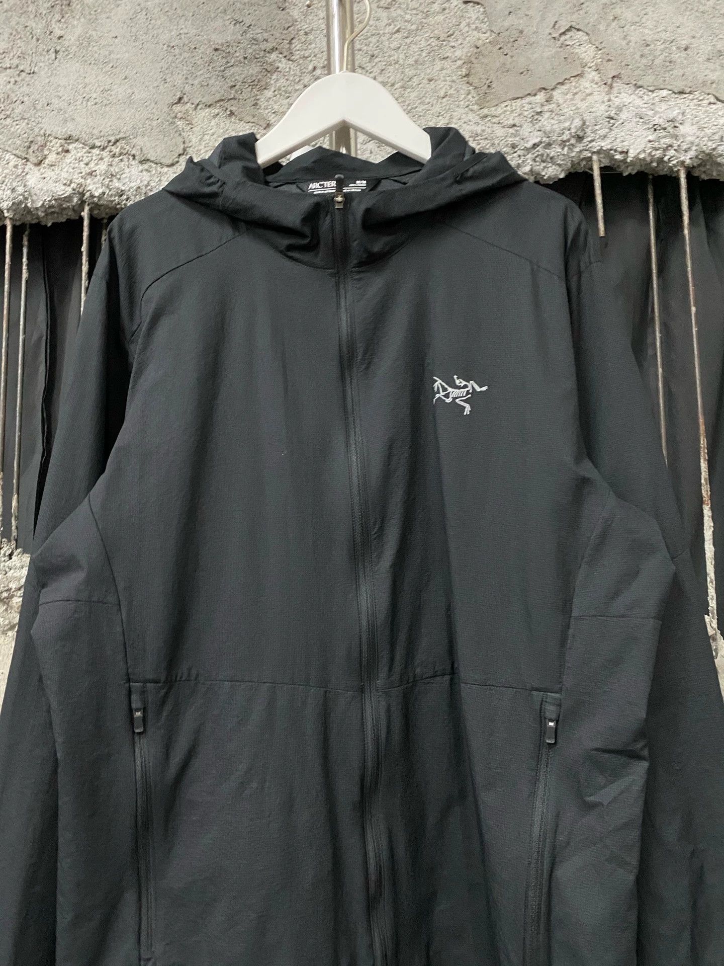 Arc'teryx Arcteryx zip jacket M new Size US M / EU 48-50 / 2 - 3 Thumbnail