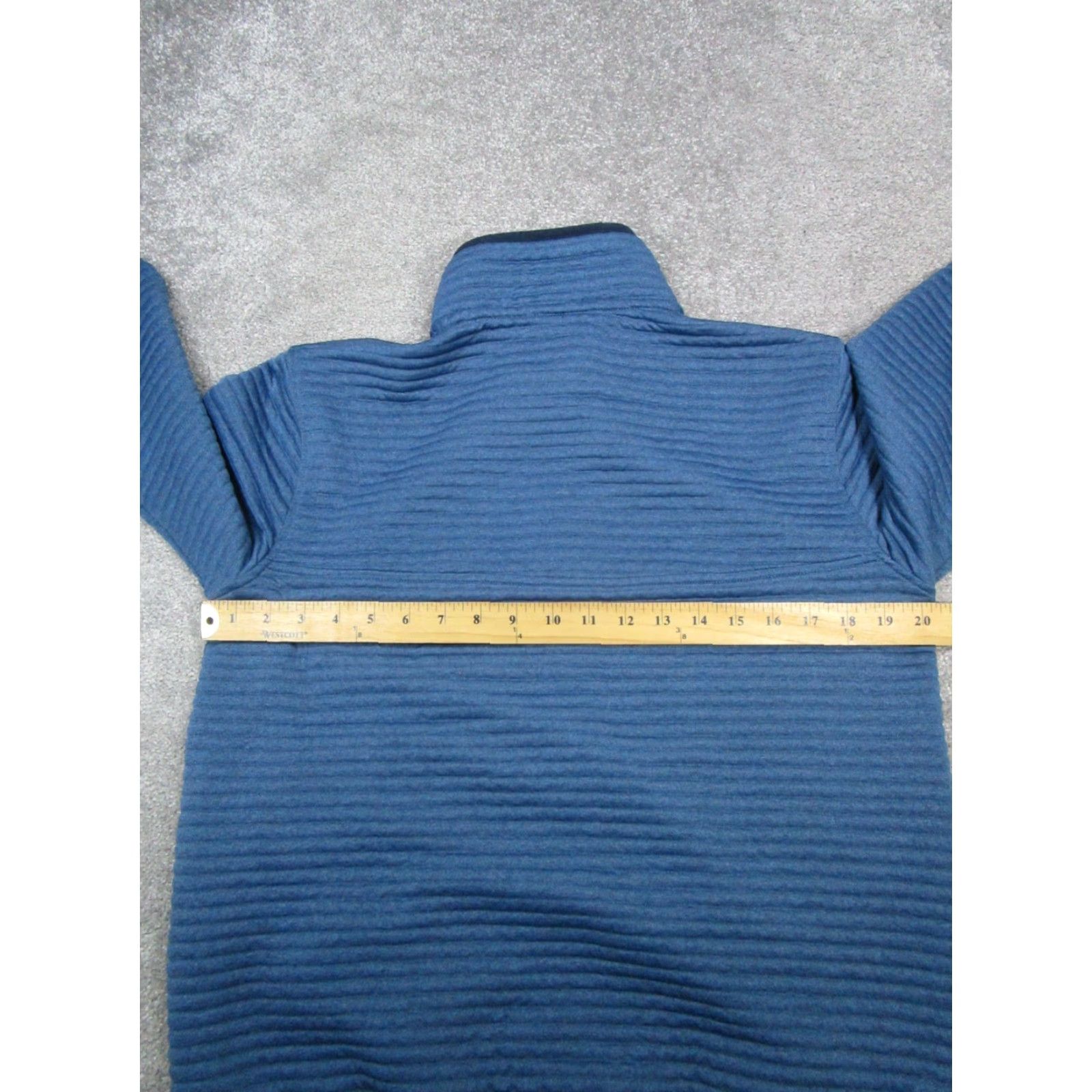 Vintage L.L.Bean Sweater Medium Blue Hiking Fleece Pullover Outdoor Casual Logo Regular Fit Mens Size US M / EU 48-50 / 2 - 5 Thumbnail