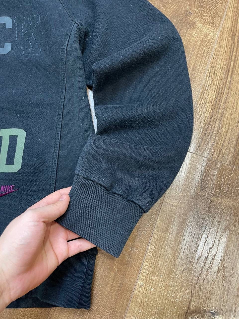 Nike Vintage Nike Y2K Style Track Field 72 Big Logo Sweatshirt Size US S / EU 44-46 / 1 - 8 Thumbnail