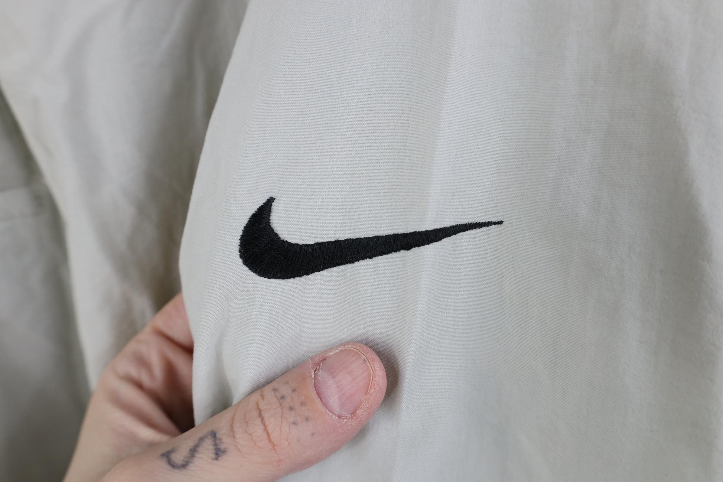 Nike Vintage 90s Nike Golf Mini Swoosh Windbreaker Jacket Stone Size US M / EU 48-50 / 2 - 4 Thumbnail