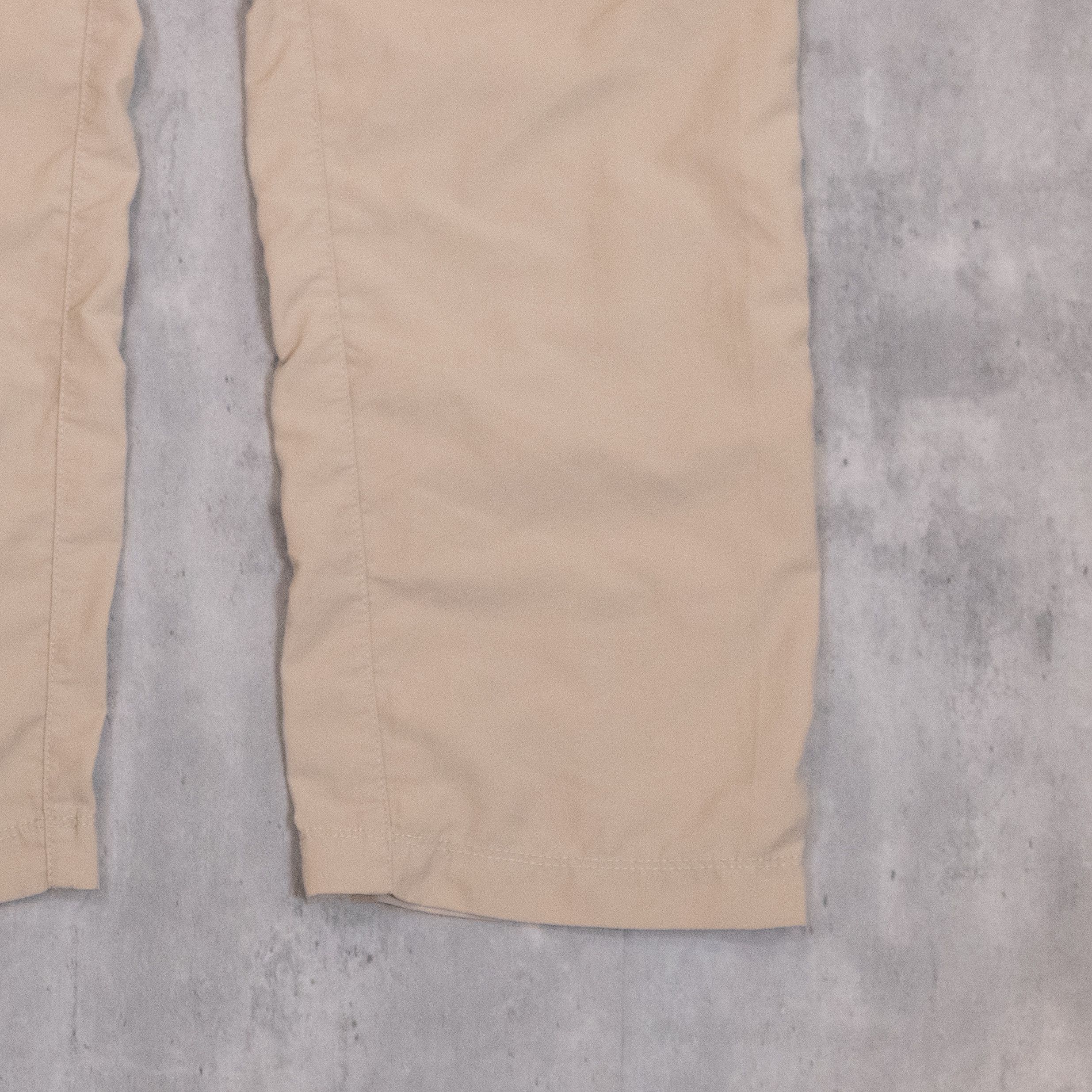 Mountain Hardwear Mountain Hardwear lightweight Cargo Tan Brown Pant's Size US 35 - 5 Thumbnail