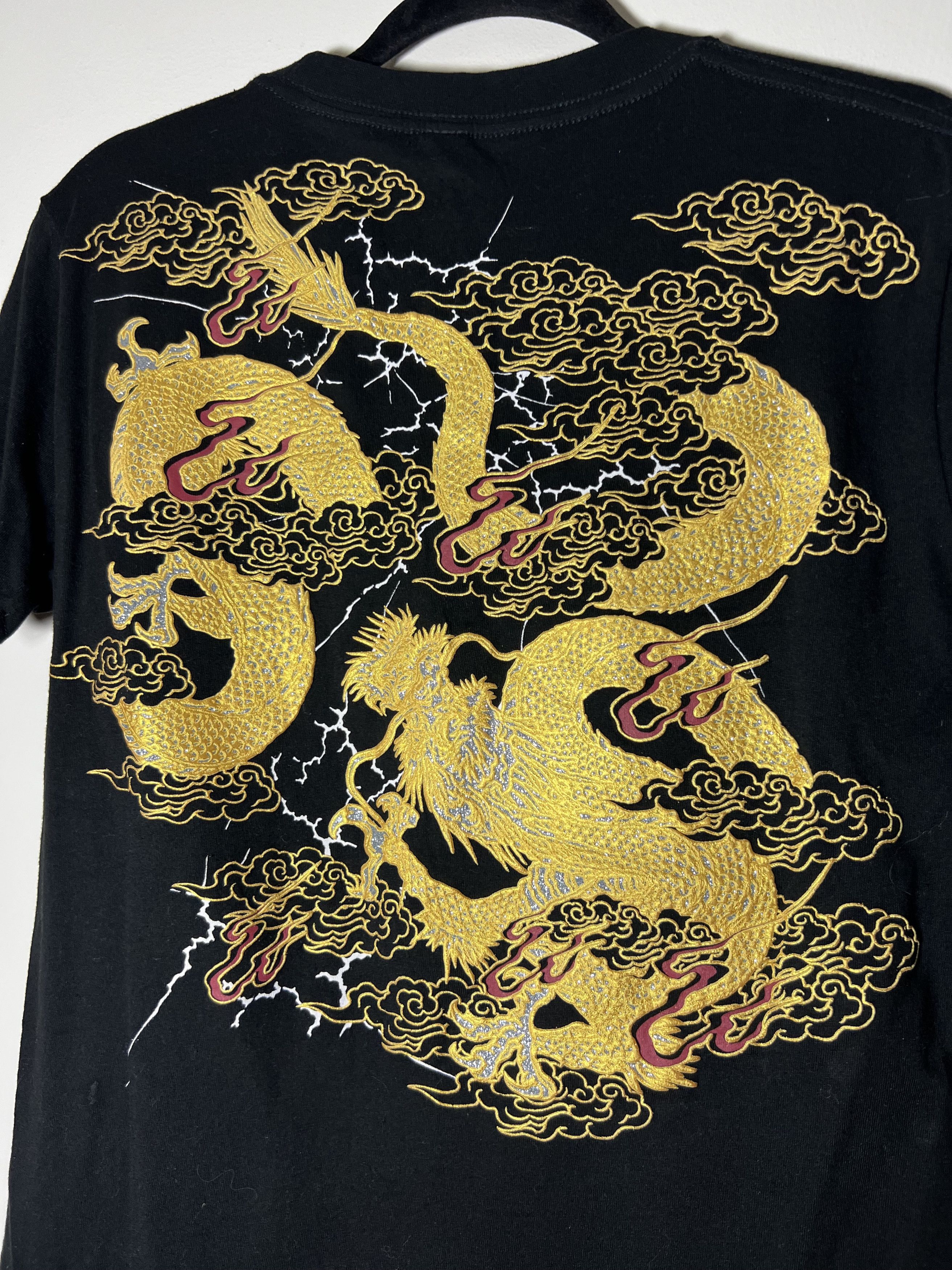 Band Tees × Vintage Double Sided Golden Dragon Crewneck T-Shirt Size US XXL / EU 58 / 5 - 6 Thumbnail