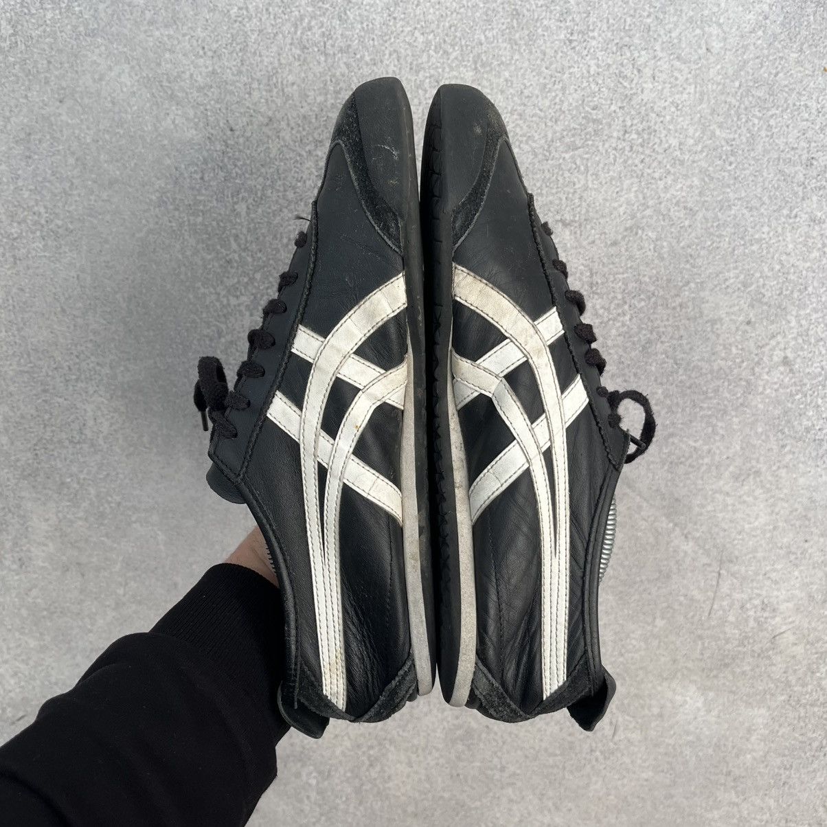 Onitsuka Tiger Asics Onitsuka Tiger Mexico 66 Vintage Leather Sneakers Rare Size US 9 / EU 42 - 9 Thumbnail