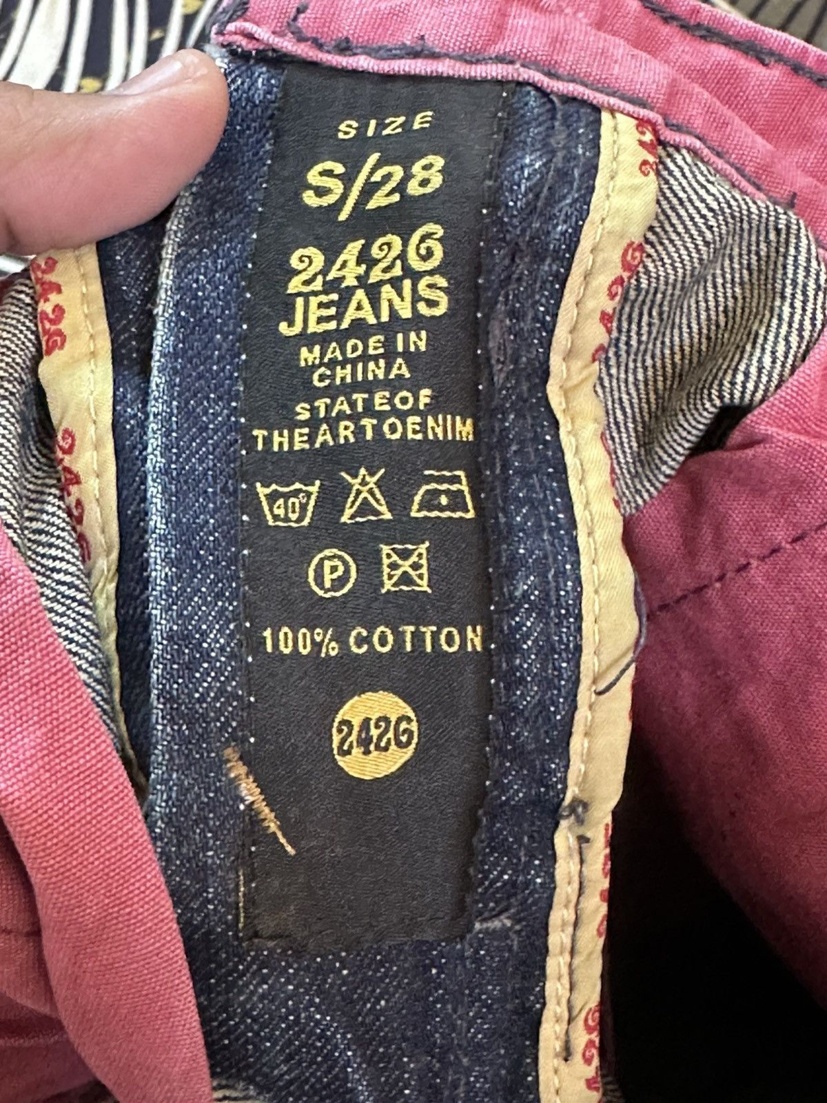 20471120 Vintage 2426 Selvedge Whiskers Distressed Denim Size US 31 - 10 Thumbnail