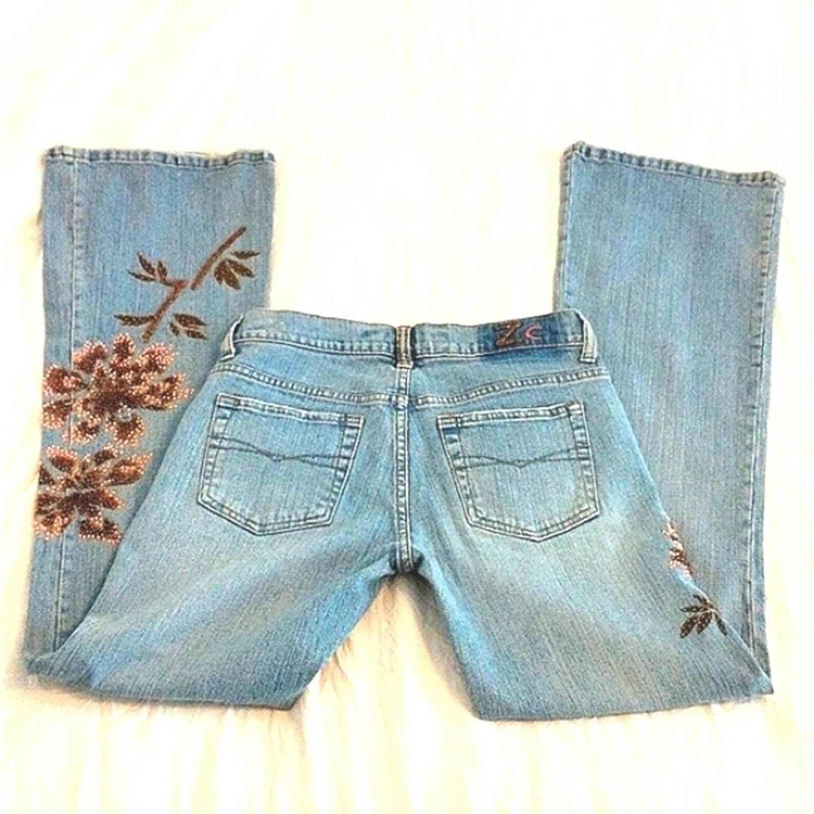 Other Z. Cavaricci Jeans Sz 10 Beaded Floral FLARED 70s Bohemian Size 32" / US 10 / IT 46 - 4 Thumbnail