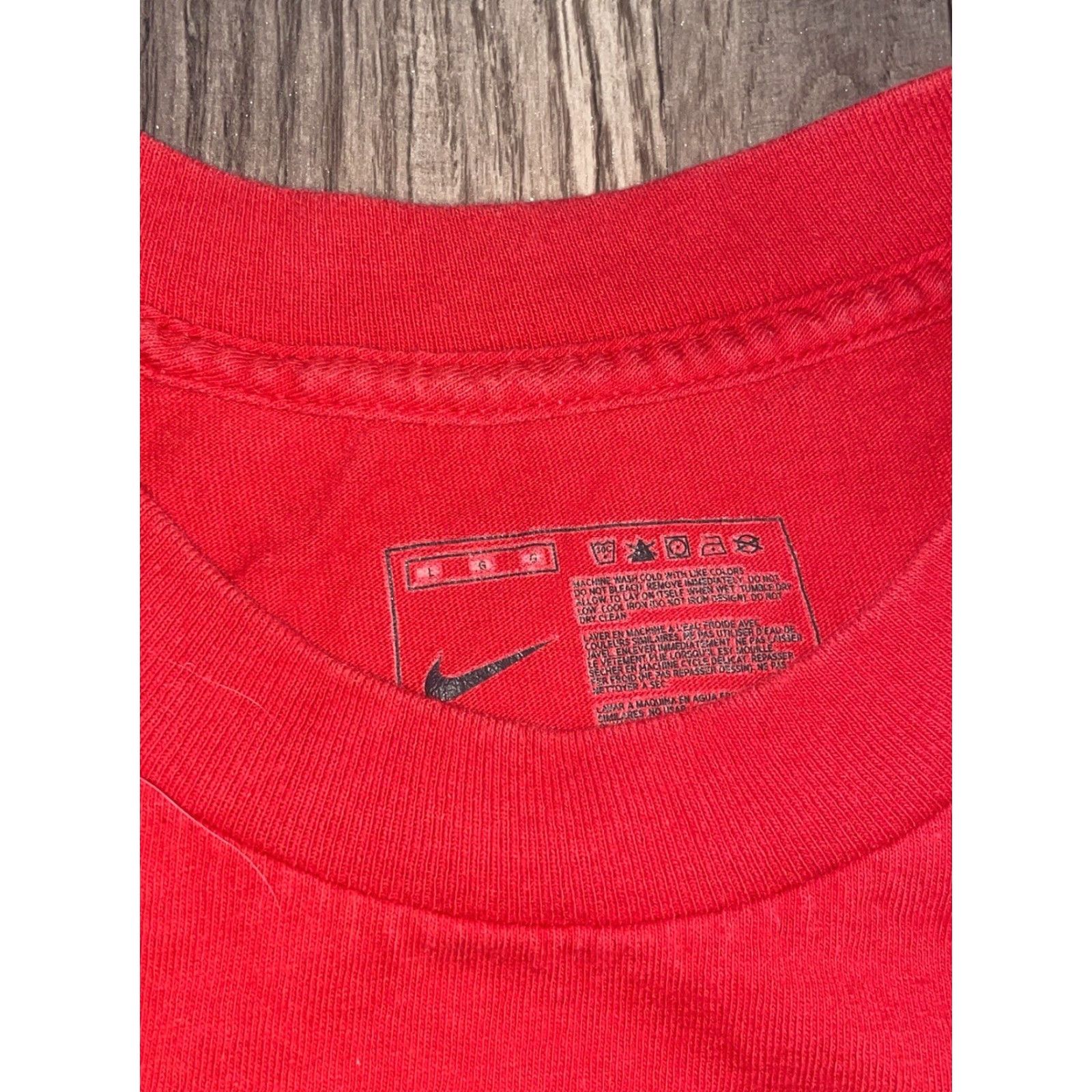 Nike Nike T-Shirt Stars and Check Red L Mens Regular Large Size US L / EU 52-54 / 3 - 3 Thumbnail