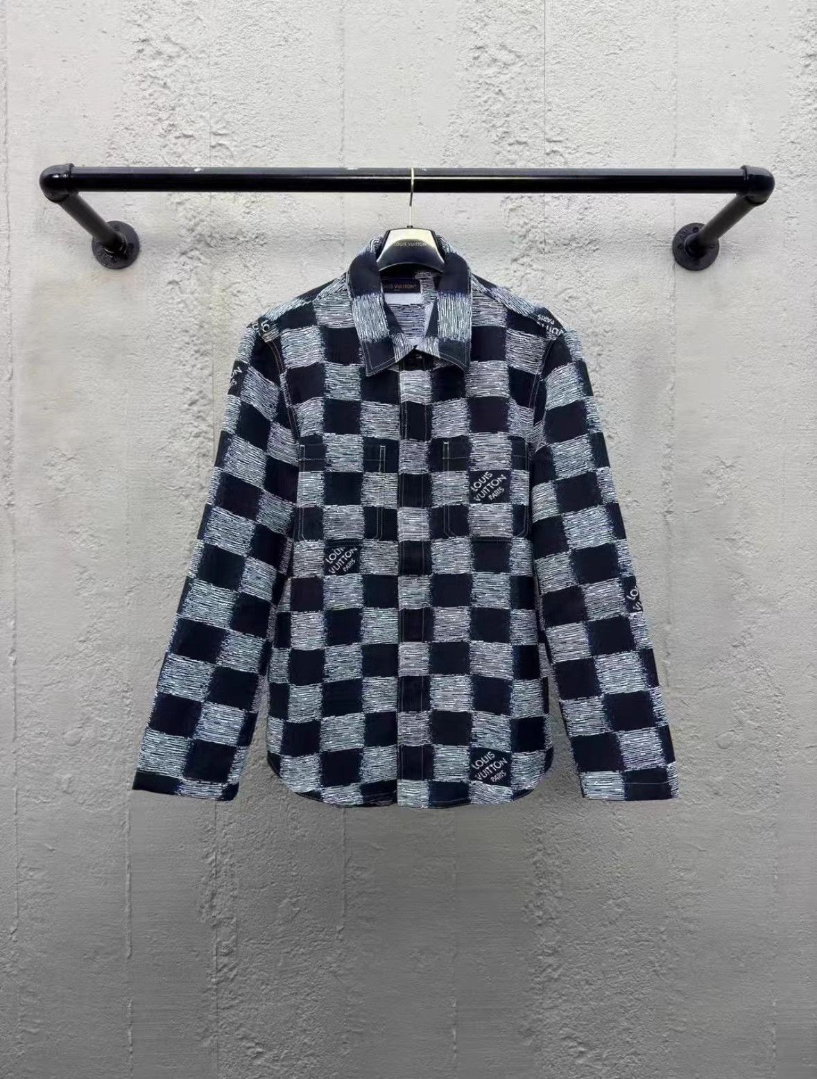 Louis Vuitton LV Louis Vuitton 24SS Wool Checkered Shirt Jacket K2 Size US XL / EU 56 / 4 - 1 Thumbnail