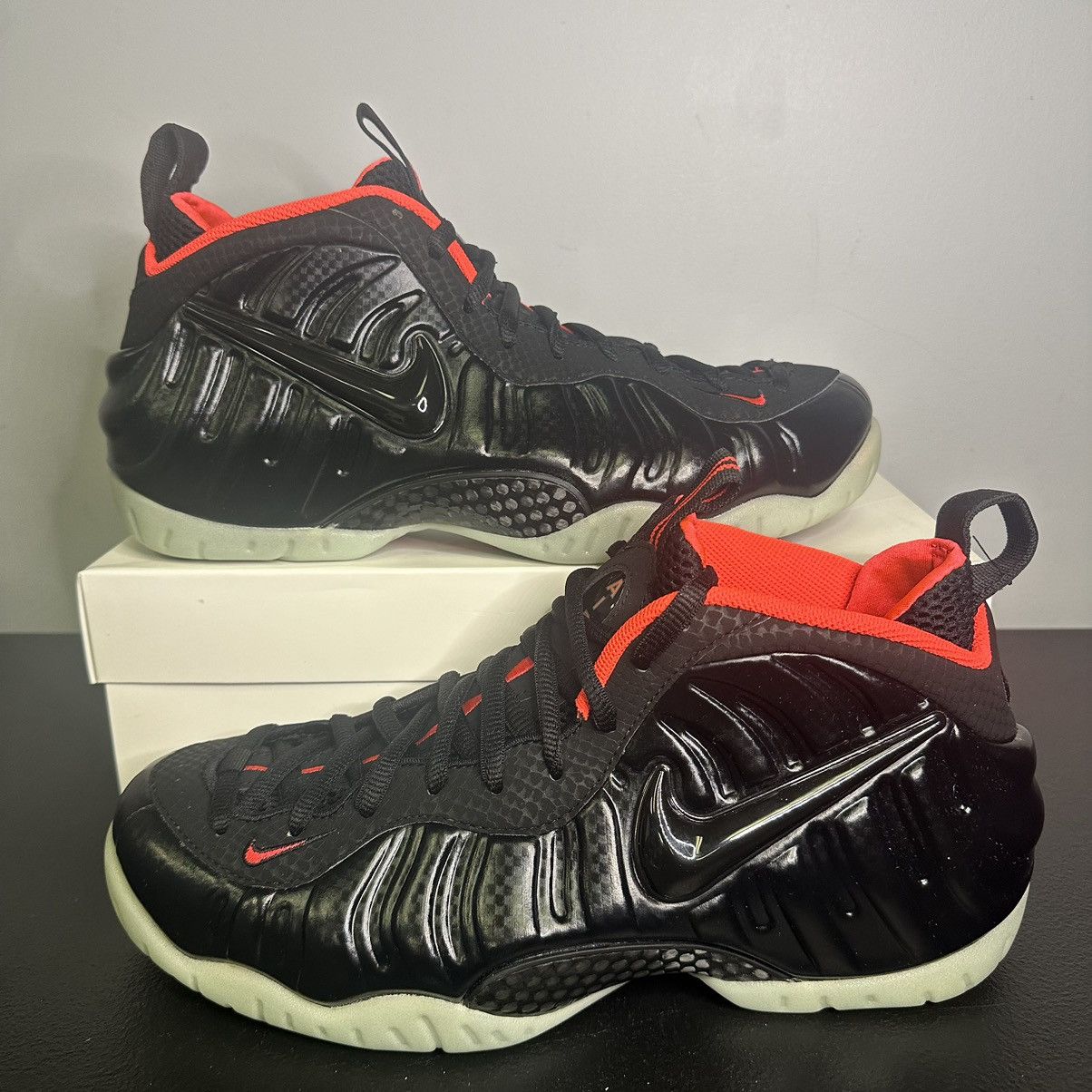 image of Size 11.5 - Nike Air Foamposite Pro 616750-001 2013 Yzy Shoes in Black, Men's