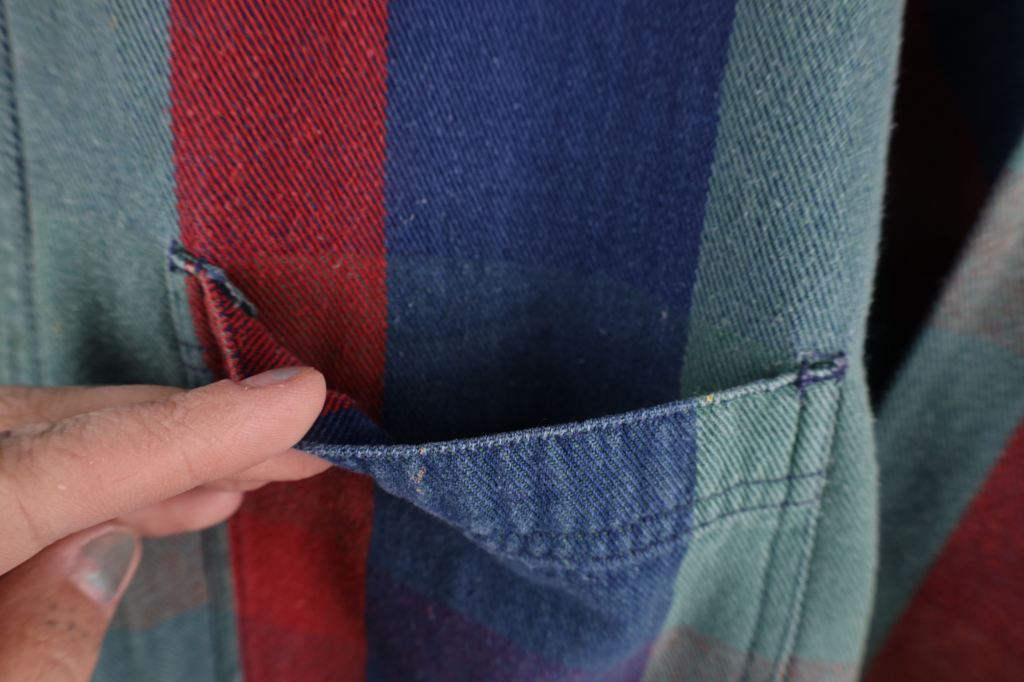 Vintage Vintage 90s Streetwear Plaid Flannel Button Down Shirt Size US L / EU 52-54 / 3 - 6 Thumbnail