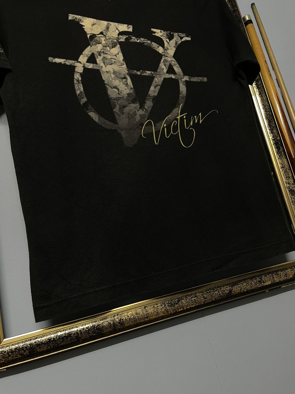 Designer × Japanese Brand × Vintage Vintage Japan Designer Victim Anarchy Naked Girl Fuck Tshirt Size US M / EU 48-50 / 2 - 8 Thumbnail