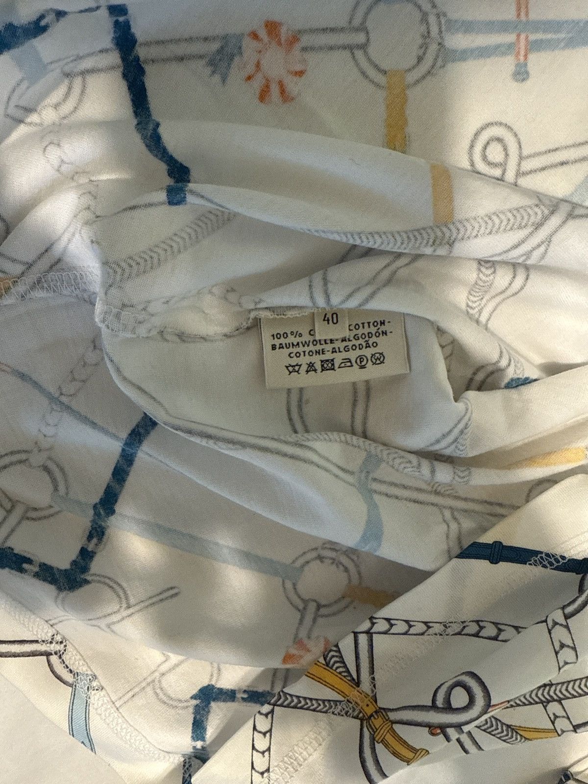 Hermes Hermès Paris H-cable V-neck T-shirt Size M / US 6-8 / IT 42-44 - 3 Thumbnail