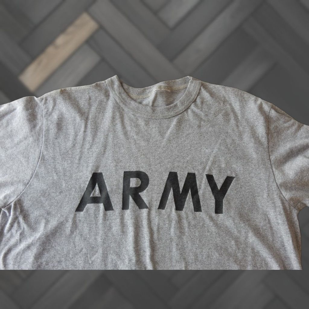 Vintage Army Mens T Shirt L Gray Graphic Print Short Sleeve T-Shirt 27 Length Men Activewear Size US L / EU 52-54 / 3 - 1 Preview