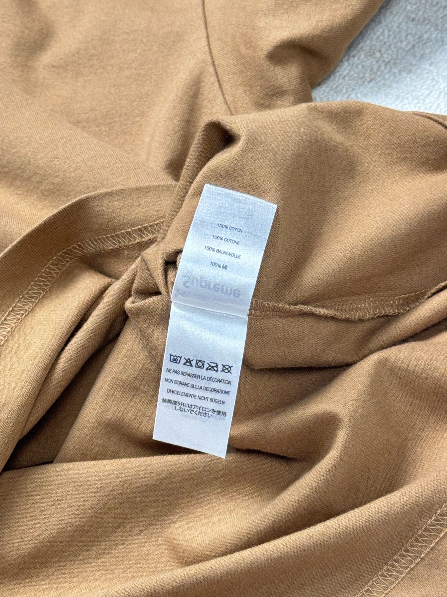 Supreme UNWORN* Supreme Small Box Tee Size US S / EU 44-46 / 1 - 7 Thumbnail