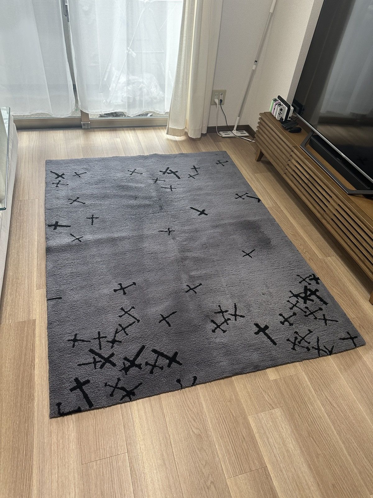 Undercover AW02 Undercover Cross Rug 