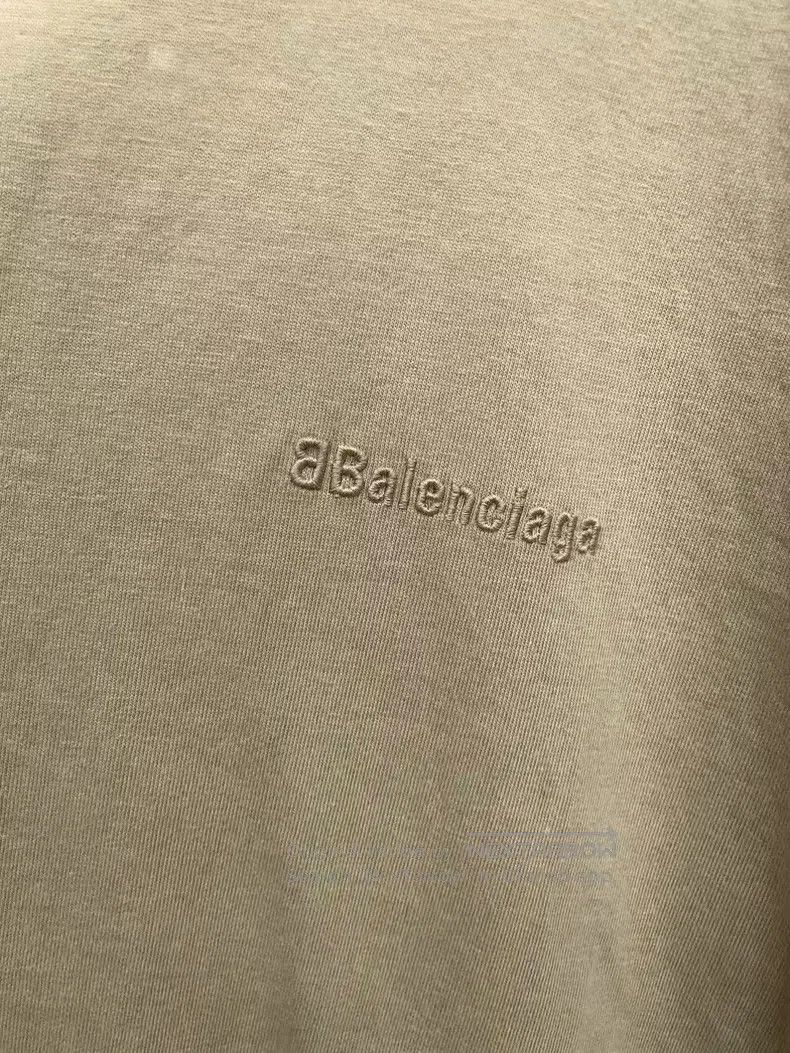 Balenciaga Balenciaga Solid Color Logo Casual Short Sleeve T-Shirt, X Size US XS / EU 42 / 0 - 5 Thumbnail