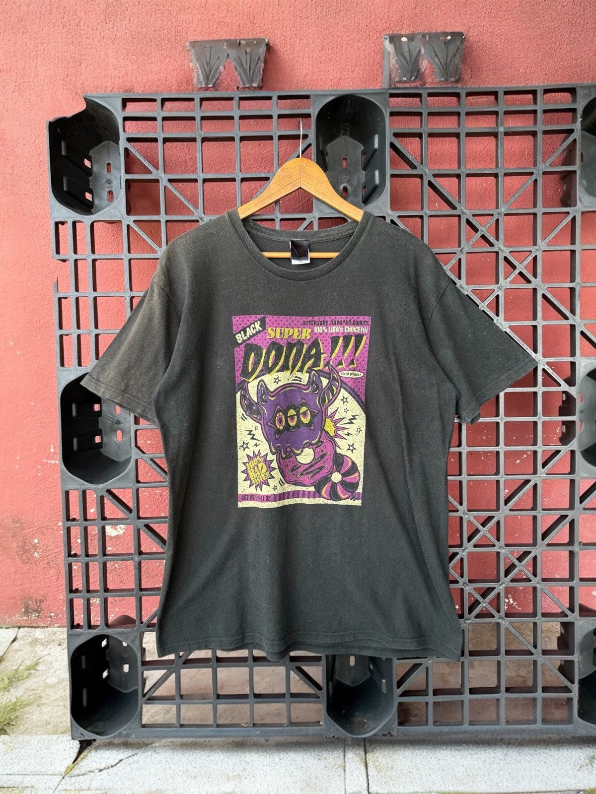 Japanese Brand Promo Tee Sunfaded Black Super Dona Size US XL / EU 56 / 4 - 1 Thumbnail