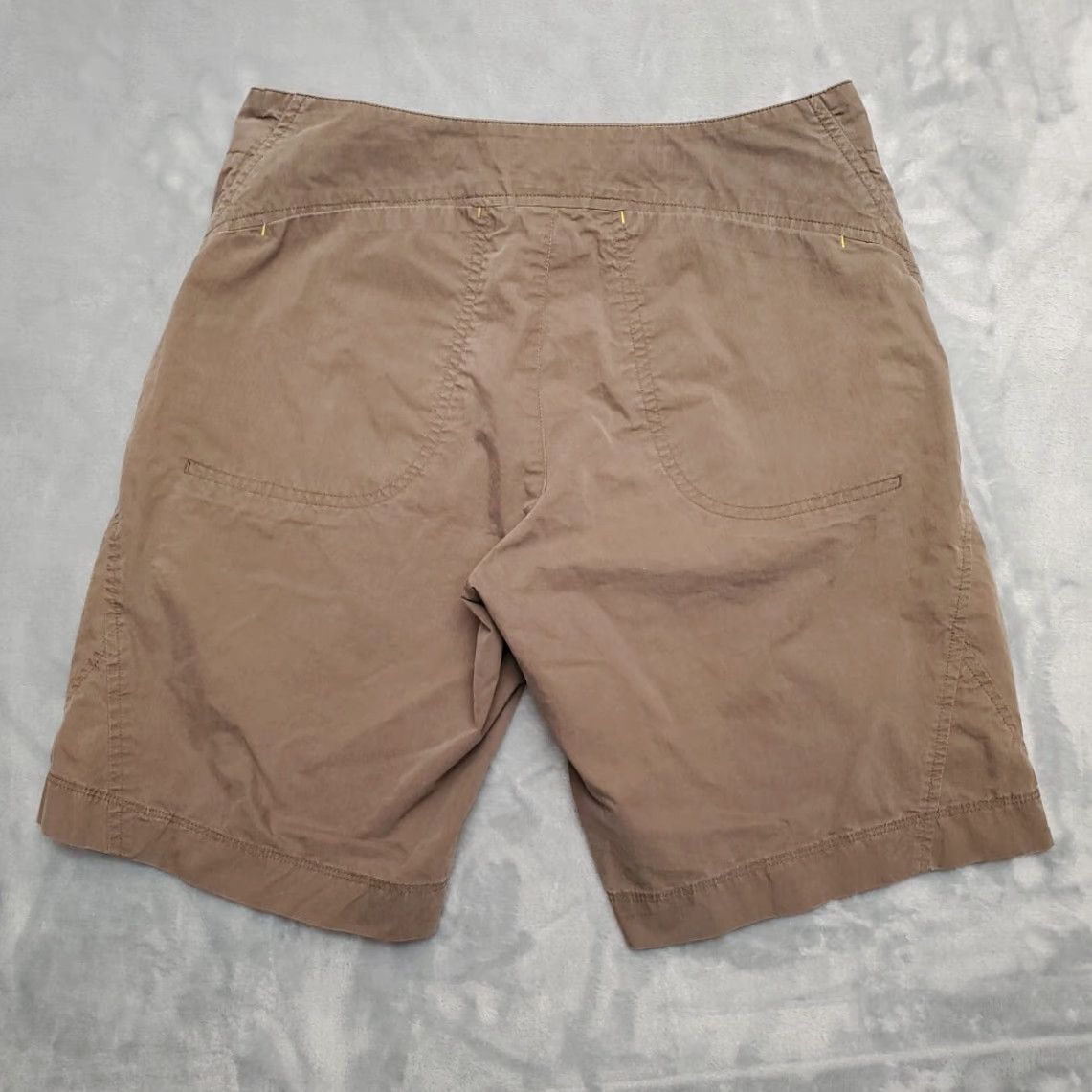 Vintage REI Shorts Women 6 Brown Cotton Nylon Blend Lightweight Cargo Pocket Hiking Gorp Size 28" / US 6 / IT 42 - 4 Thumbnail