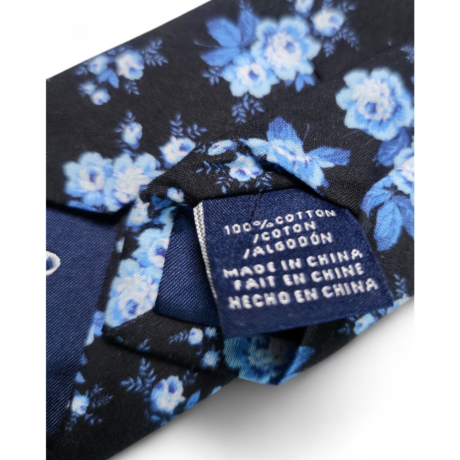 Original Penguin NWT ORIGINAL PENGUIN Dogwood Floral Cotton Woven Skinny Tie Size ONE SIZE - 5 Thumbnail