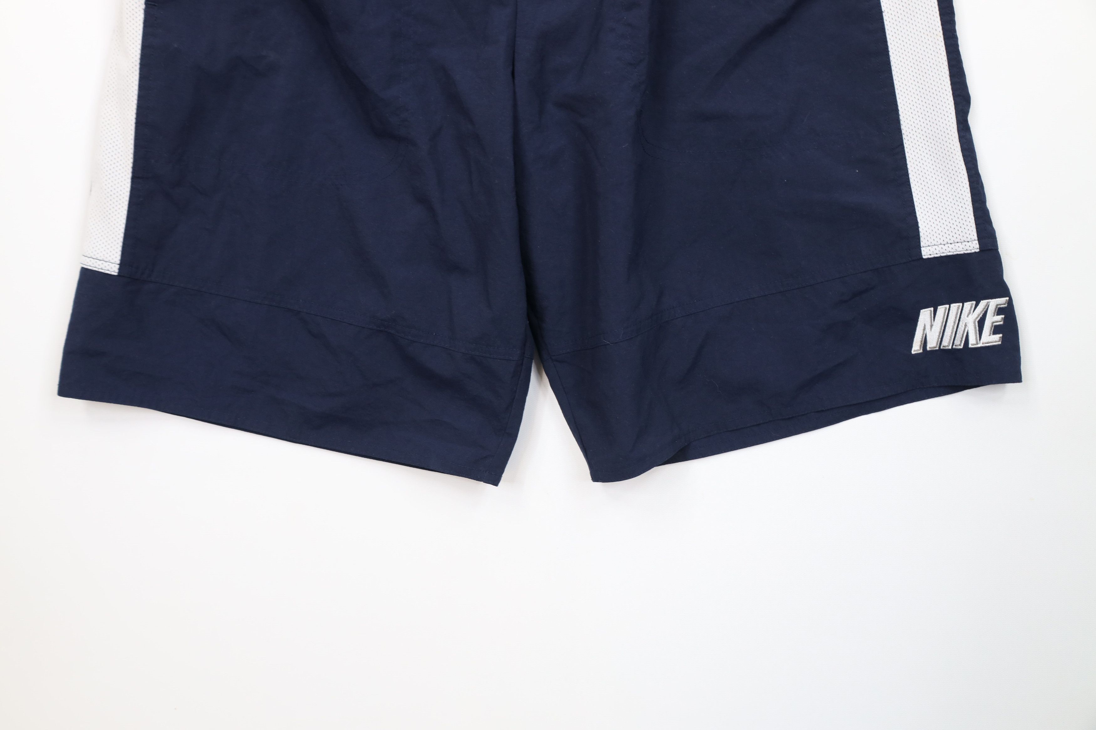 Nike Vintage 90s Y2K Nike Block Letter Lined Shorts Swim Trunks Size US 34 / EU 50 - 4 Thumbnail