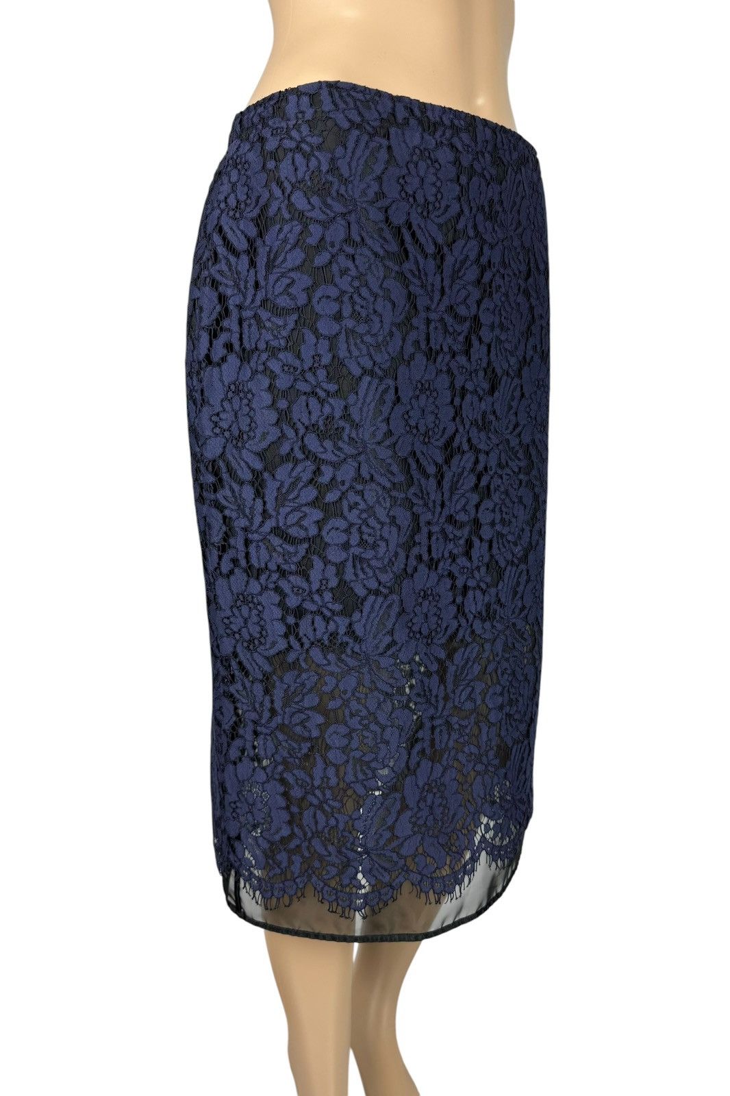 MSGM MSGM Skirt Knee-Length Lace Embroidery Floral Wool Polyester Size 27" / US 4 / IT 40 - 3 Thumbnail