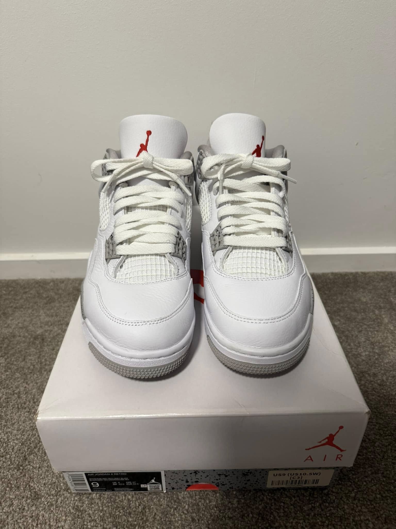 Jordan Brand Air Jordan 4 White Oreo 2021 US9 Size US 9 / EU 42 - 2 Thumbnail