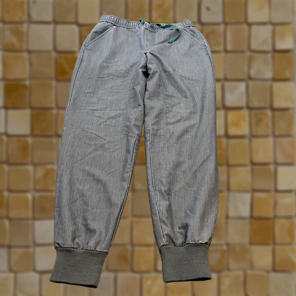 Vintage FIGS Technical Collection Jogger Pants Adult Small Gray Drawstring Pockets Scrubs Size 28" / US 6 / IT 42 - 1 Thumbnail