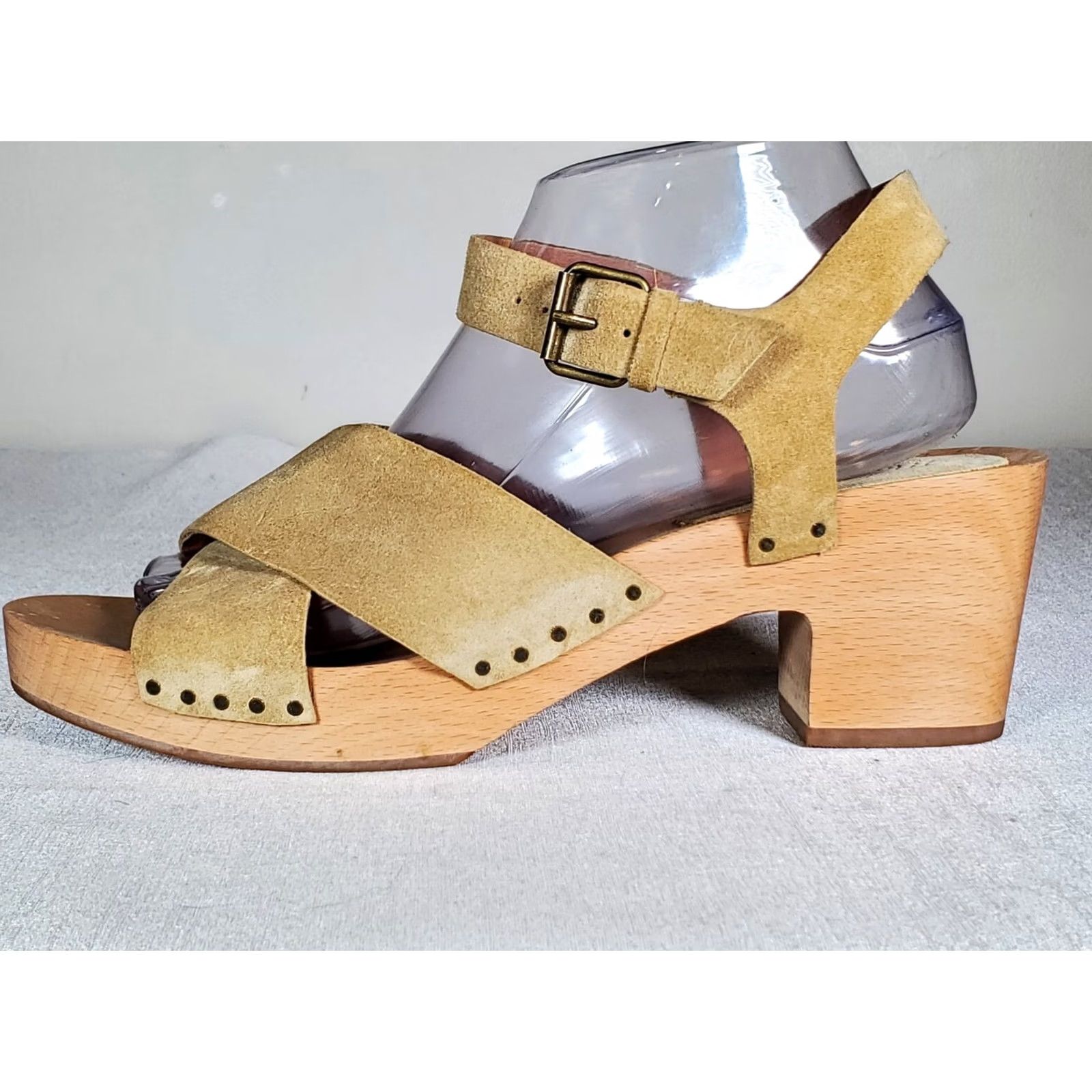 Madewell Madewell The Johanna Crisscross Clog Sandals Biege Suede Women's US 9.5 Size US 10 / IT 40 - 4 Thumbnail