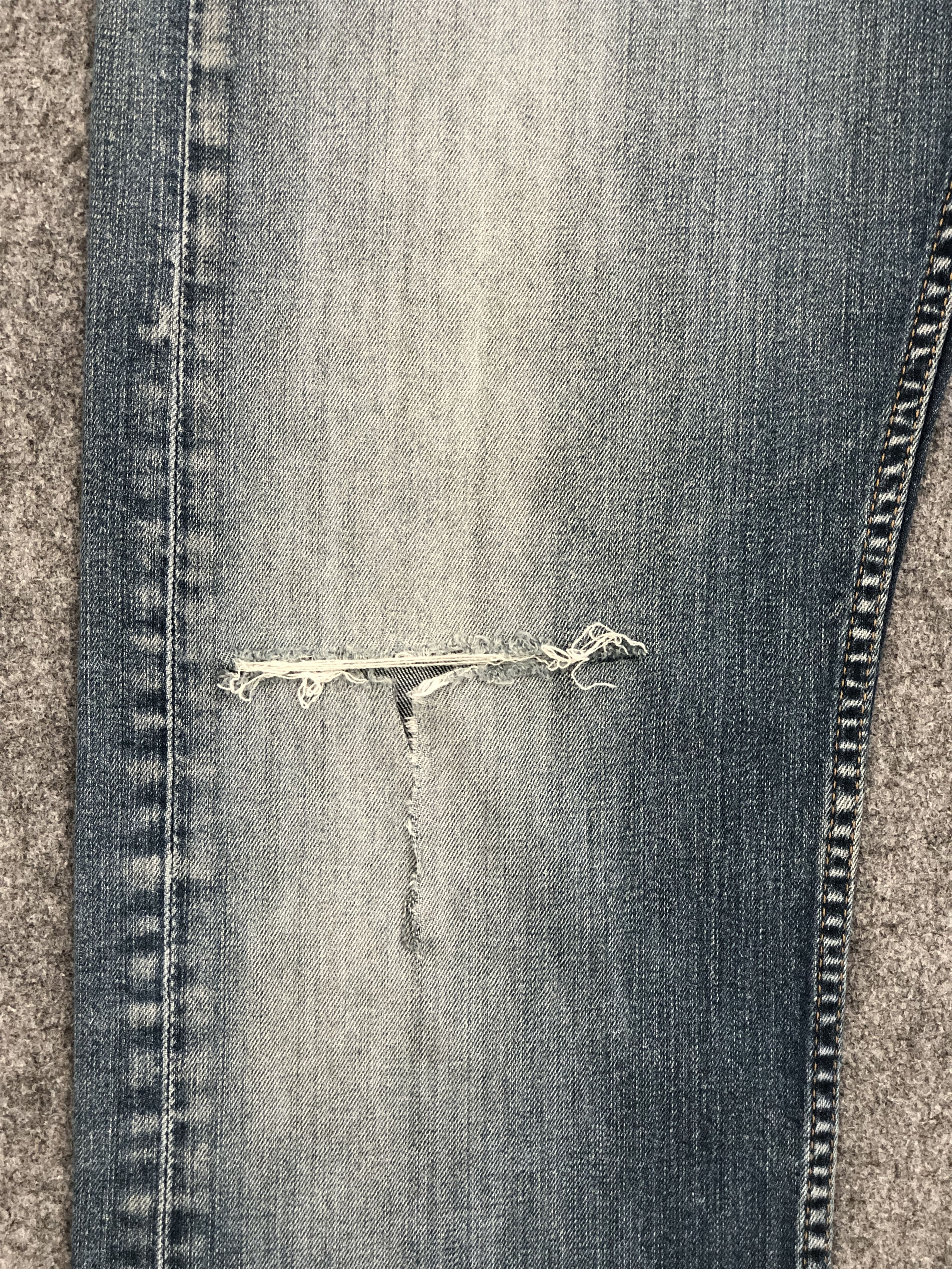 Levi's Vintage Distressed Levis 505 Faded Blue Jeans 32x32 S0022 Size US 32 / EU 48 - 18 Thumbnail